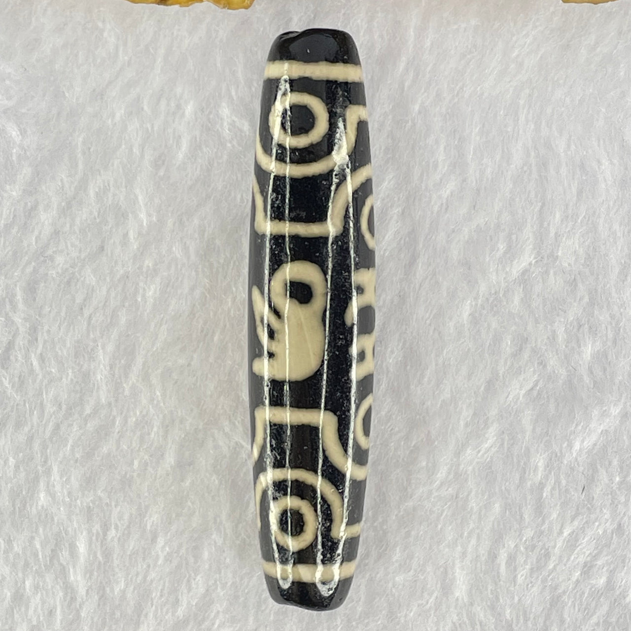 Natural Powerful Tibetan Old Oily Agate 8 Eyes Om Mani Padme Hum Dzi Bead Heavenly Master (Tian Zhu) 六字箴言八眼天珠 15.12g 59.0 by 13.0mm - Huangs Jadeite and Jewelry Pte Ltd