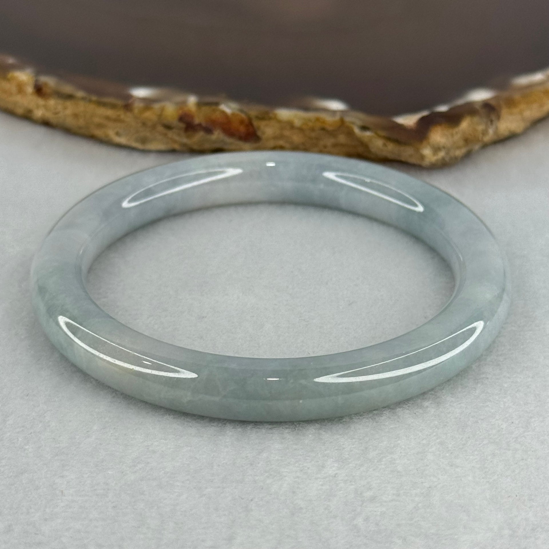Type A Lavender Jadeite Bangle Internal Diameter 54.0mm 56.42g 8.4 by 8.3mm (Internal Lines) - Huangs Jadeite and Jewelry Pte Ltd