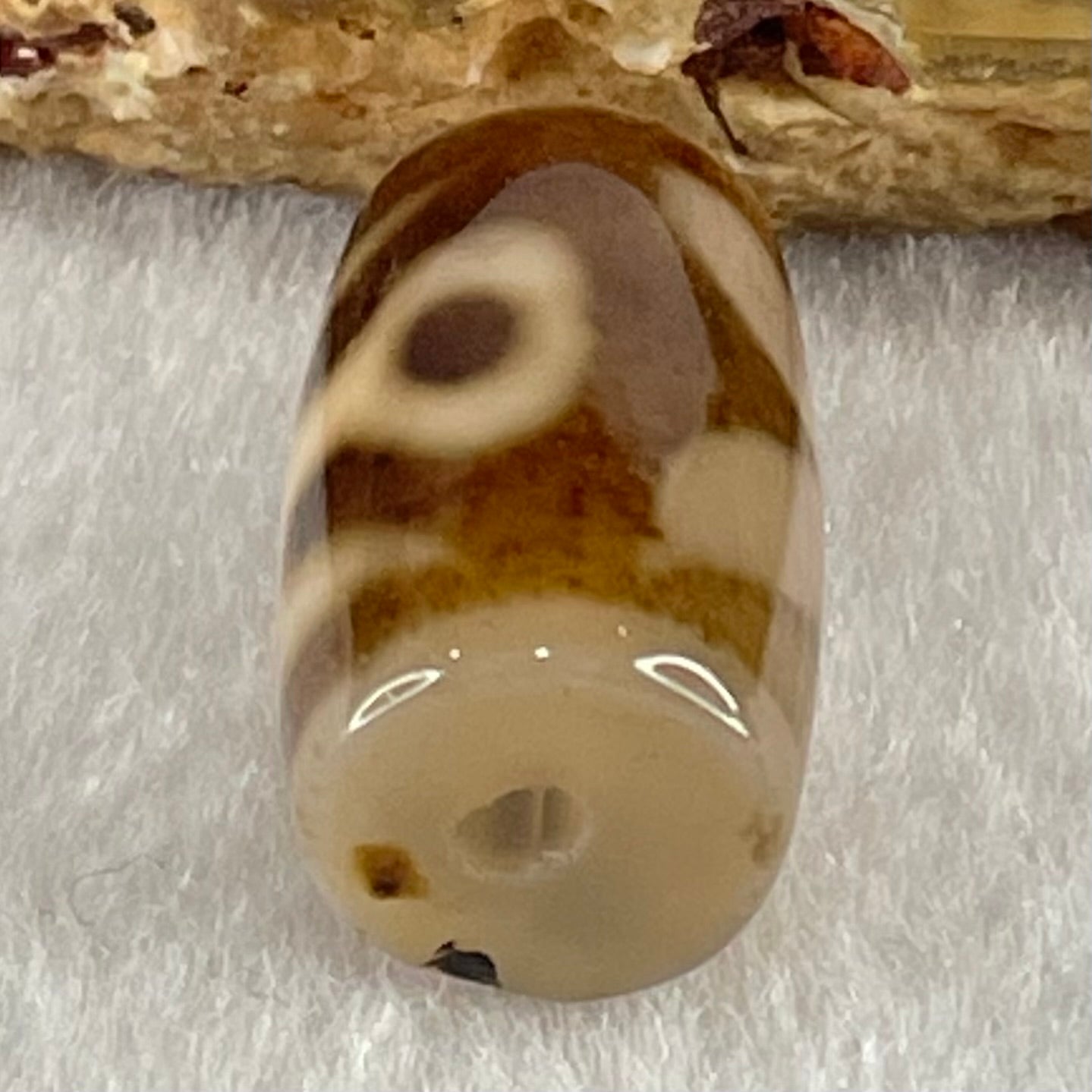 Natural Powerful Tibetan Old Oily Agate Patina Guiren Tairen Human Dzi Bead Totem Amulet Heavenly Master (Tian Zhu) 贵人天诛 4.55g 19.3 by 11.5mm - Huangs Jadeite and Jewelry Pte Ltd