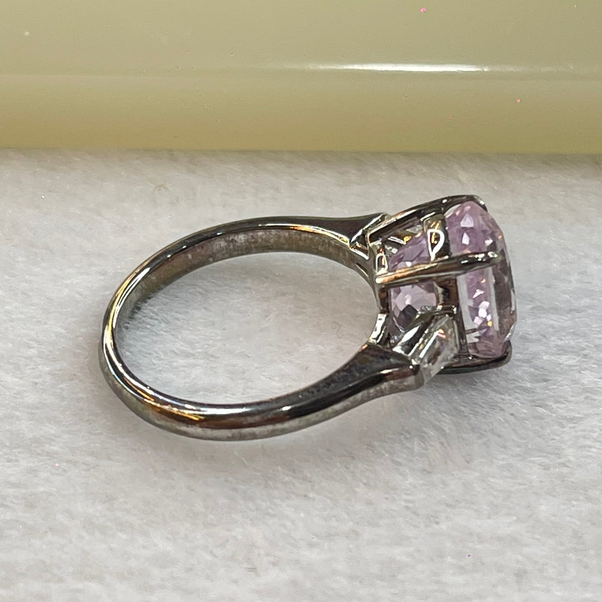 Natural Amethyst with Crystals in S925 Sliver Ring (Adjustable Size) 4.15g 10.5 by 8.1 by 7.9mm - Huangs Jadeite and Jewelry Pte Ltd