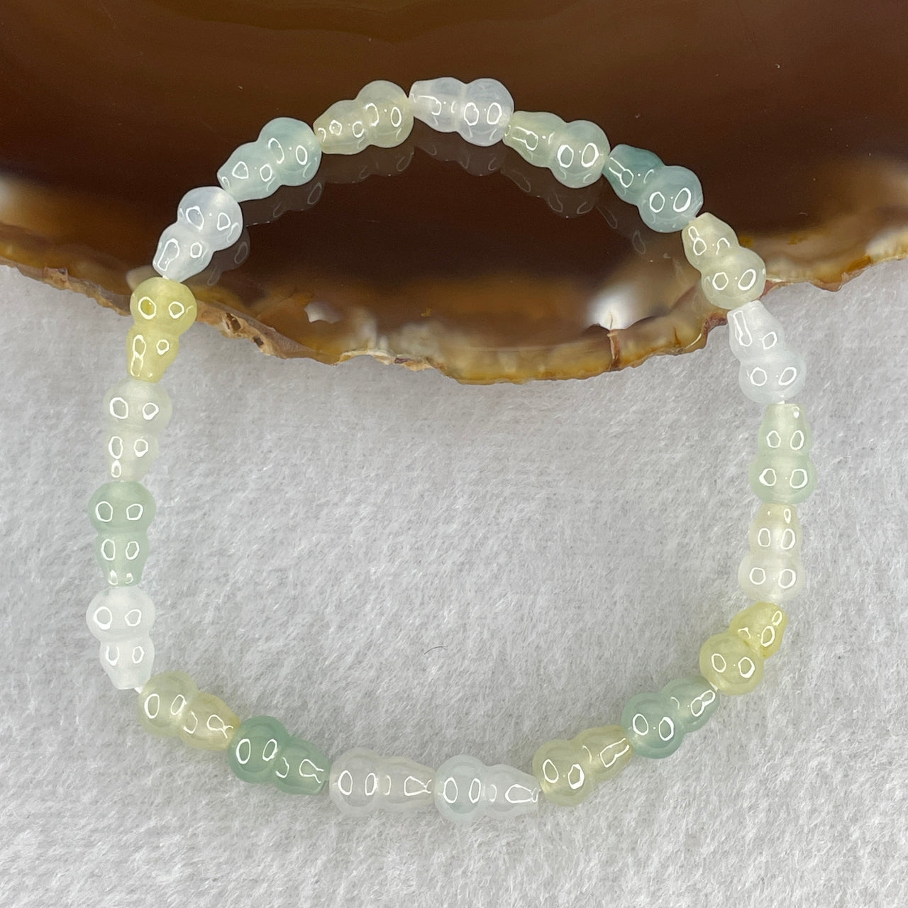 Natural Type A Icy Multi-Color Jadeite Bracelet | 21-Piece Hulu Gourd Shape Beads (10.12g, 17cm, 5.9mm)