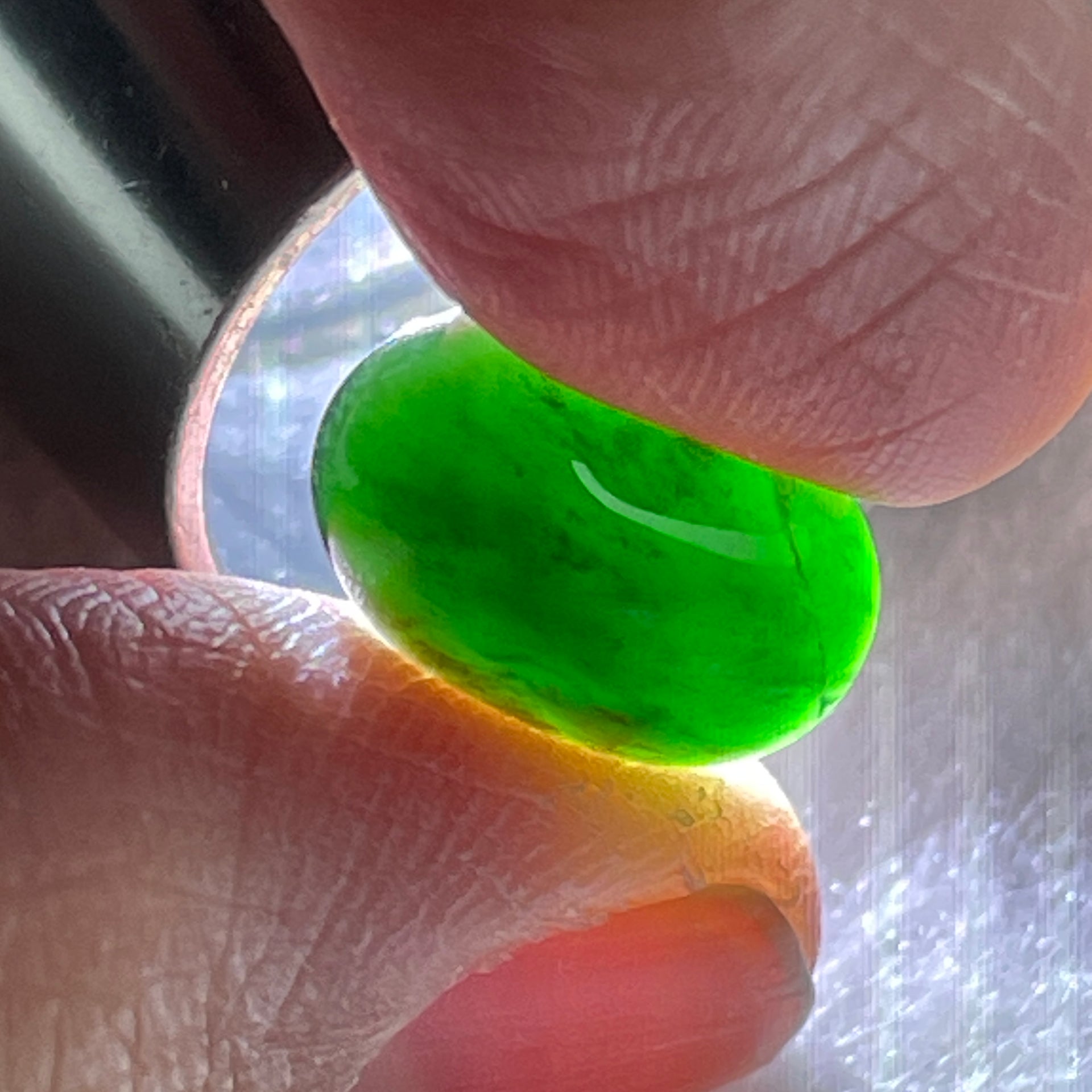 Type A Translucent Black Omphacite Jadeite Oval Cabouchon Stone For Setting 0.85g 12.3 by 8.3 by 4.1mm - Huangs Jadeite and Jewelry Pte Ltd