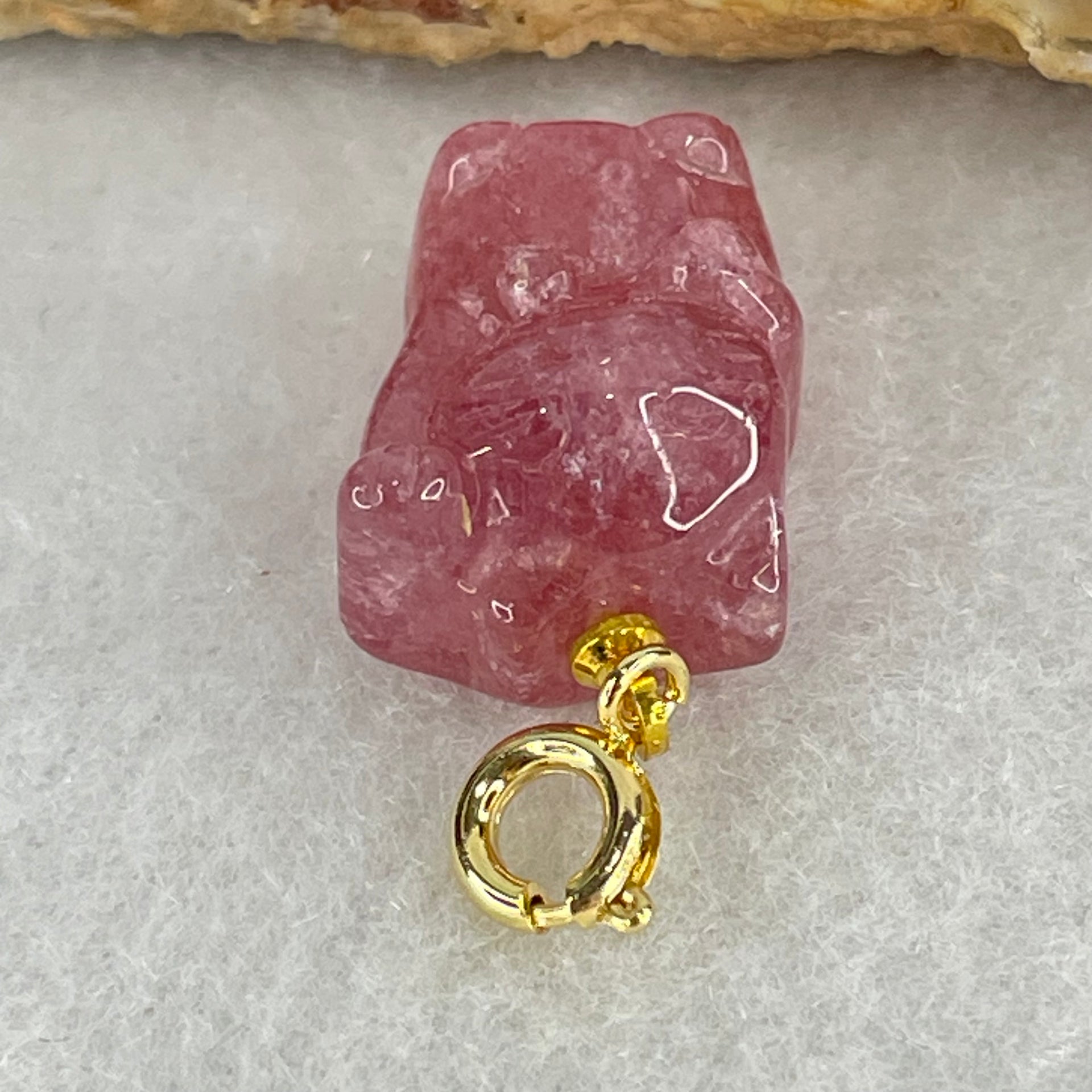 Natural Strawberry Quartz Fortune Cat Charm 3.89g 17.3 by 12.8 by 9.7mm - Huangs Jadeite and Jewelry Pte Ltd