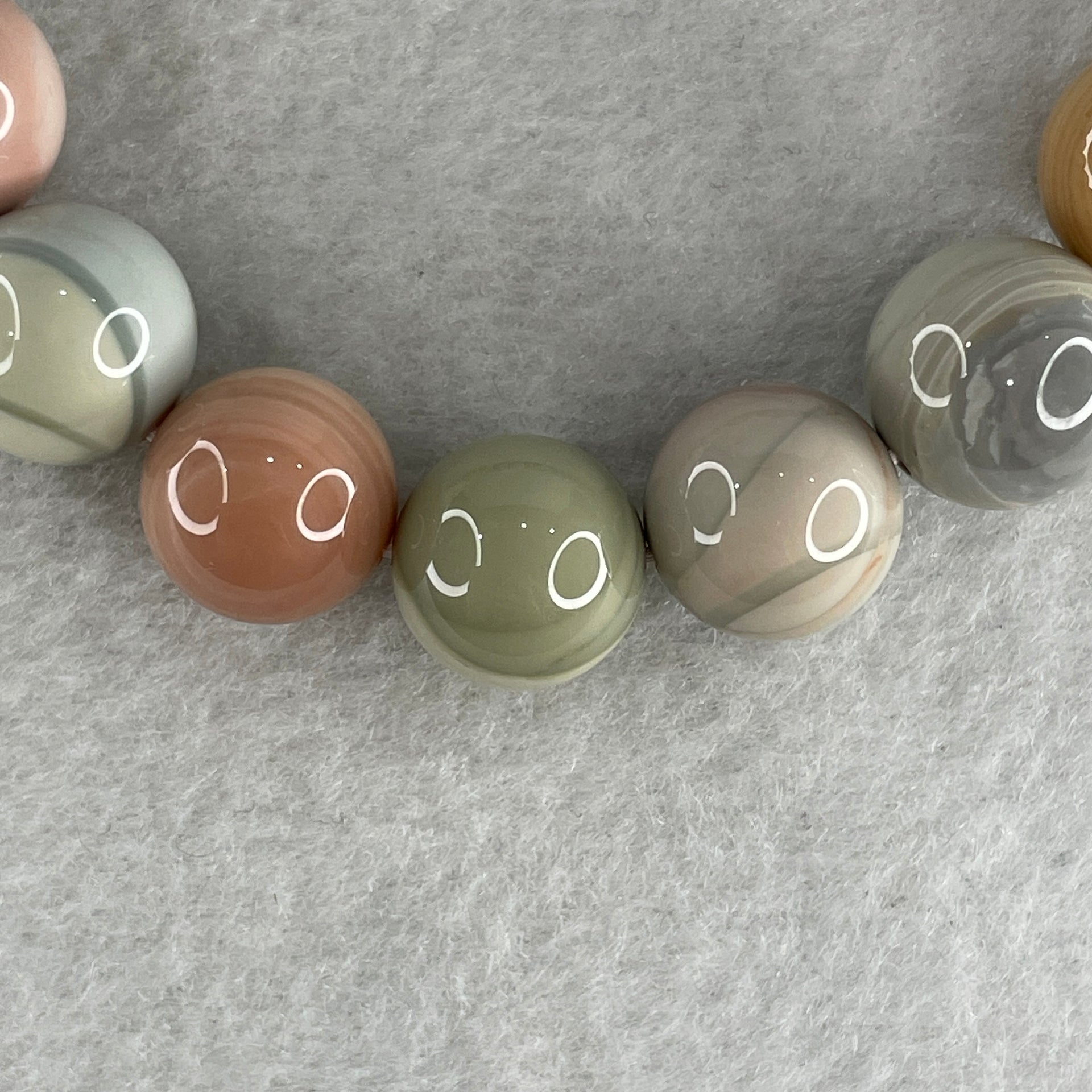 Certified Natural Alashan Agate Pastel Green Beads Bracelet 42.28g 16.5cm 12.8mm 17Beads - Huangs Jadeite and Jewelry Pte Ltd