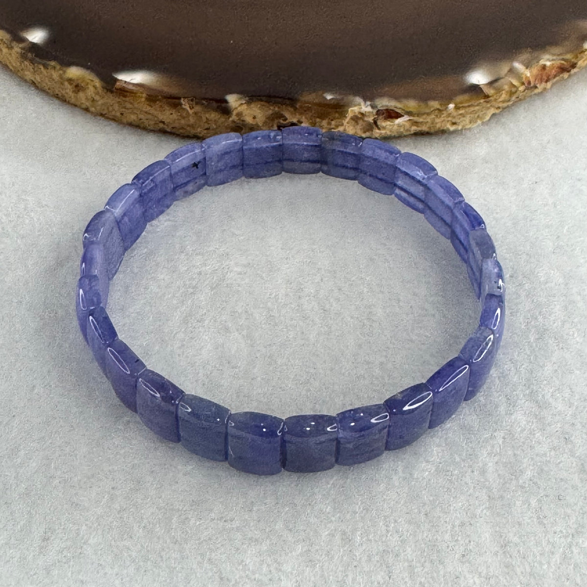 Certified Above Average Grade Natural Blue Tanzanite Shou Pai Bracelet | 9.1mm Pleochroic Violet Alignment Amulet (13.627g | 16cm Wrist | 27 Pcs)