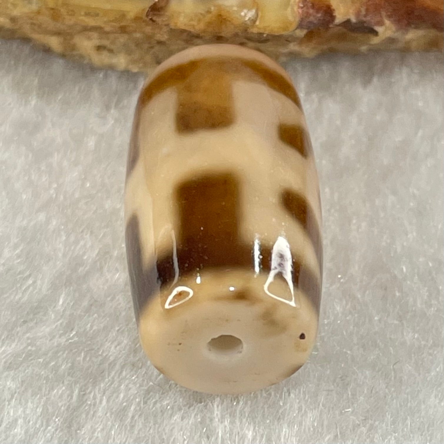 Natural Powerful Tibetan Old Oily Agate Patina Guiren Tairen Human Dzi Bead Totem Amulet Heavenly Master (Tian Zhu) 贵人天诛 4.81g 19.9 by 11.6mm - Huangs Jadeite and Jewelry Pte Ltd