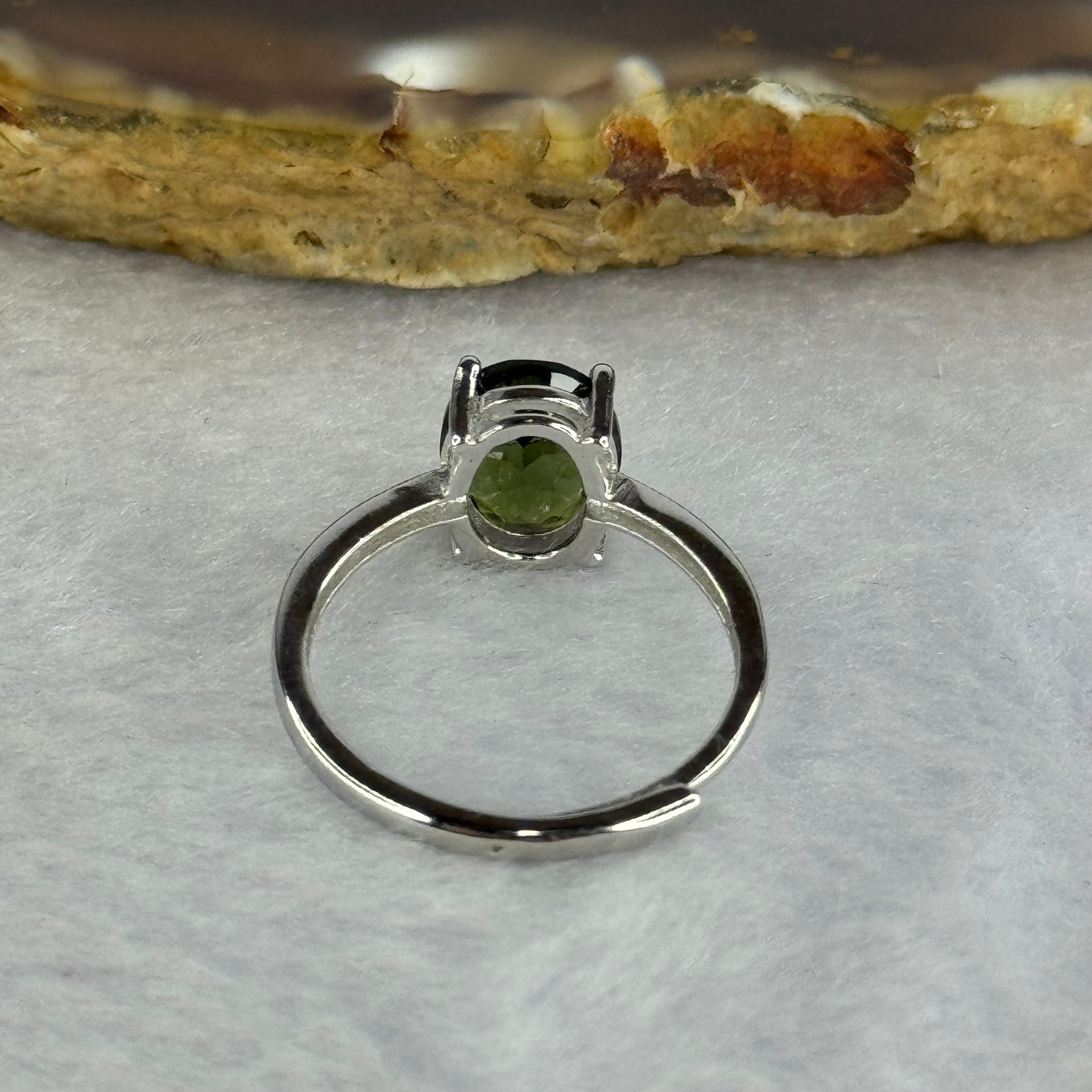 Natural Faceted Czech Republic Moldavite Meteorite Crystal in S925 Sliver Ring (Adjustable Size) 天然捷克陨石925银戒指 1.43g 9.0 by 7.0 by 4.6mm - Huangs Jadeite and Jewelry Pte Ltd