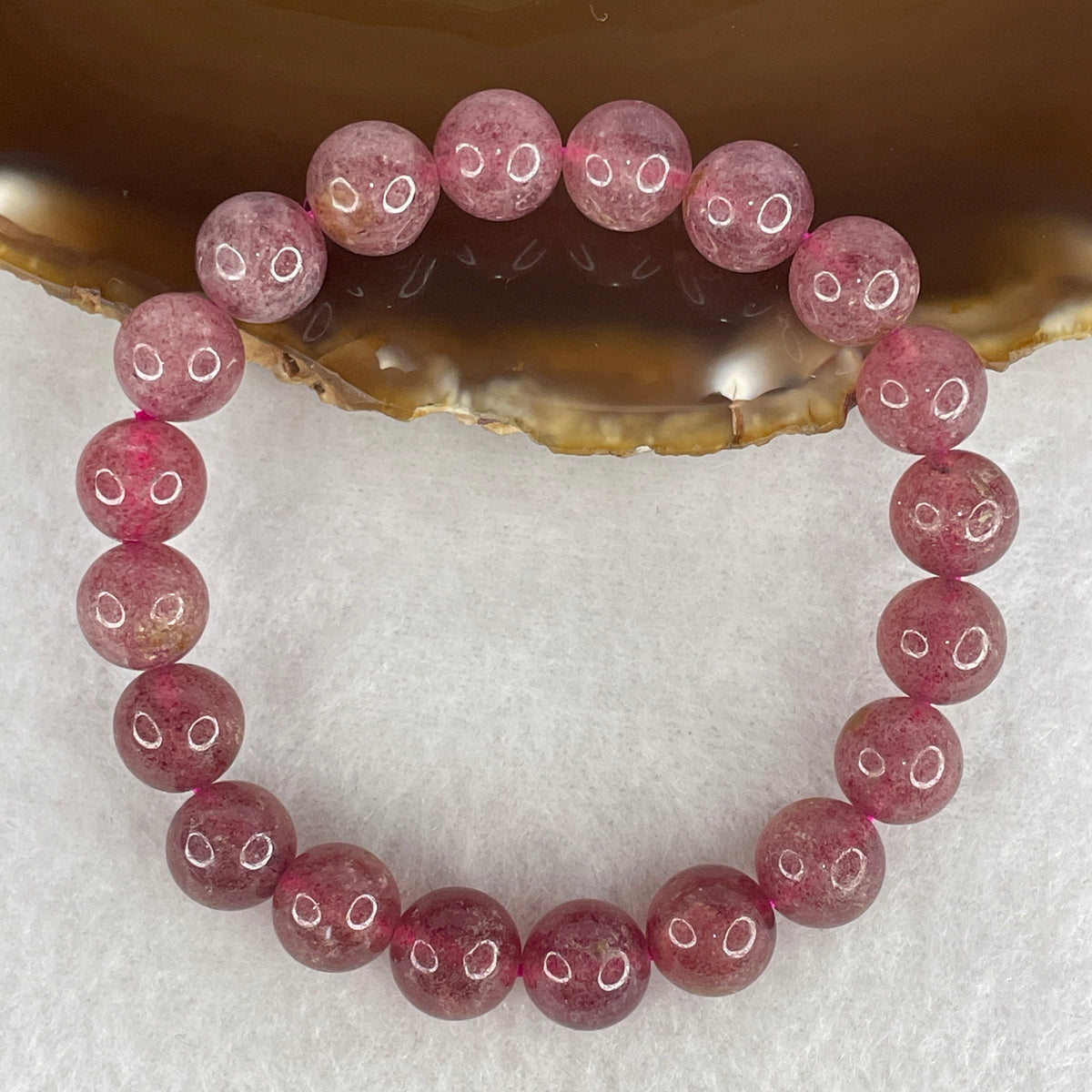 Natural Strawberry Quartz Beads Bracelet | 9.7mm Crimson Flecked Amulet (23.33g | 15.5cm Wrist | 20 Beads)