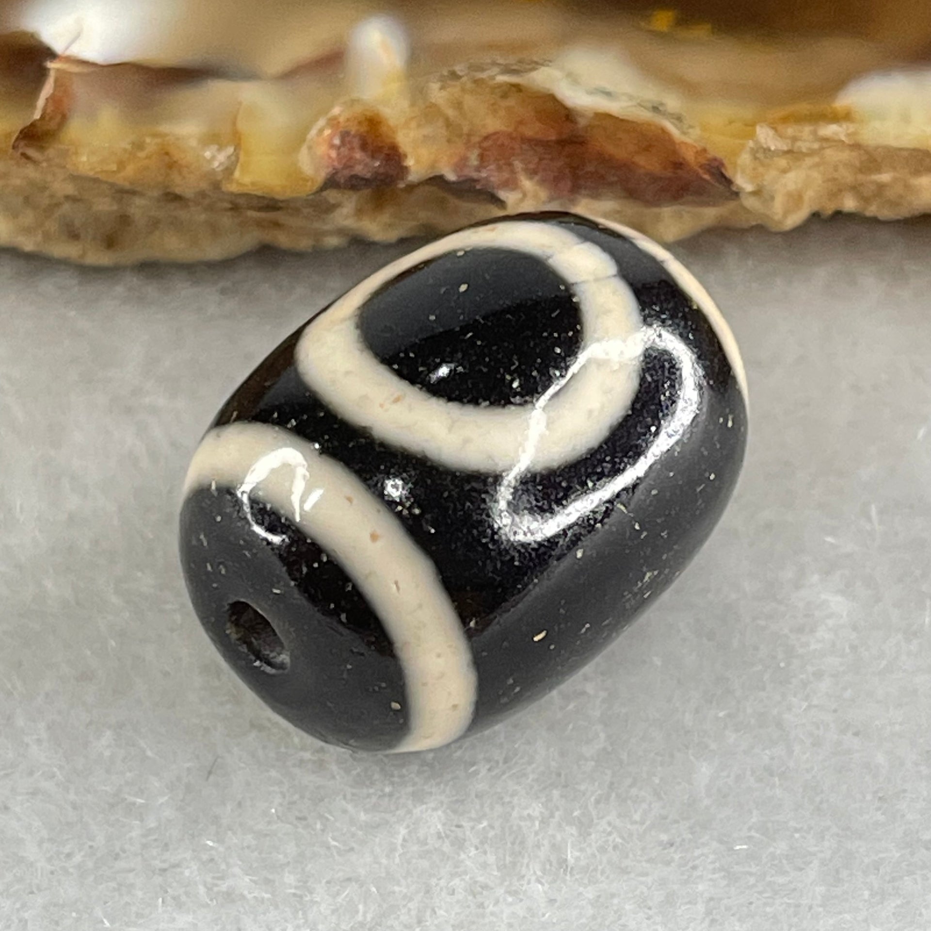 Natural Powerful Tibetan Old Oily Agate 1 Eye With Swastika Dzi Bead (Hotu Dzi) 4.62g 17.5 by 13.2mm - Huangs Jadeite and Jewelry Pte Ltd