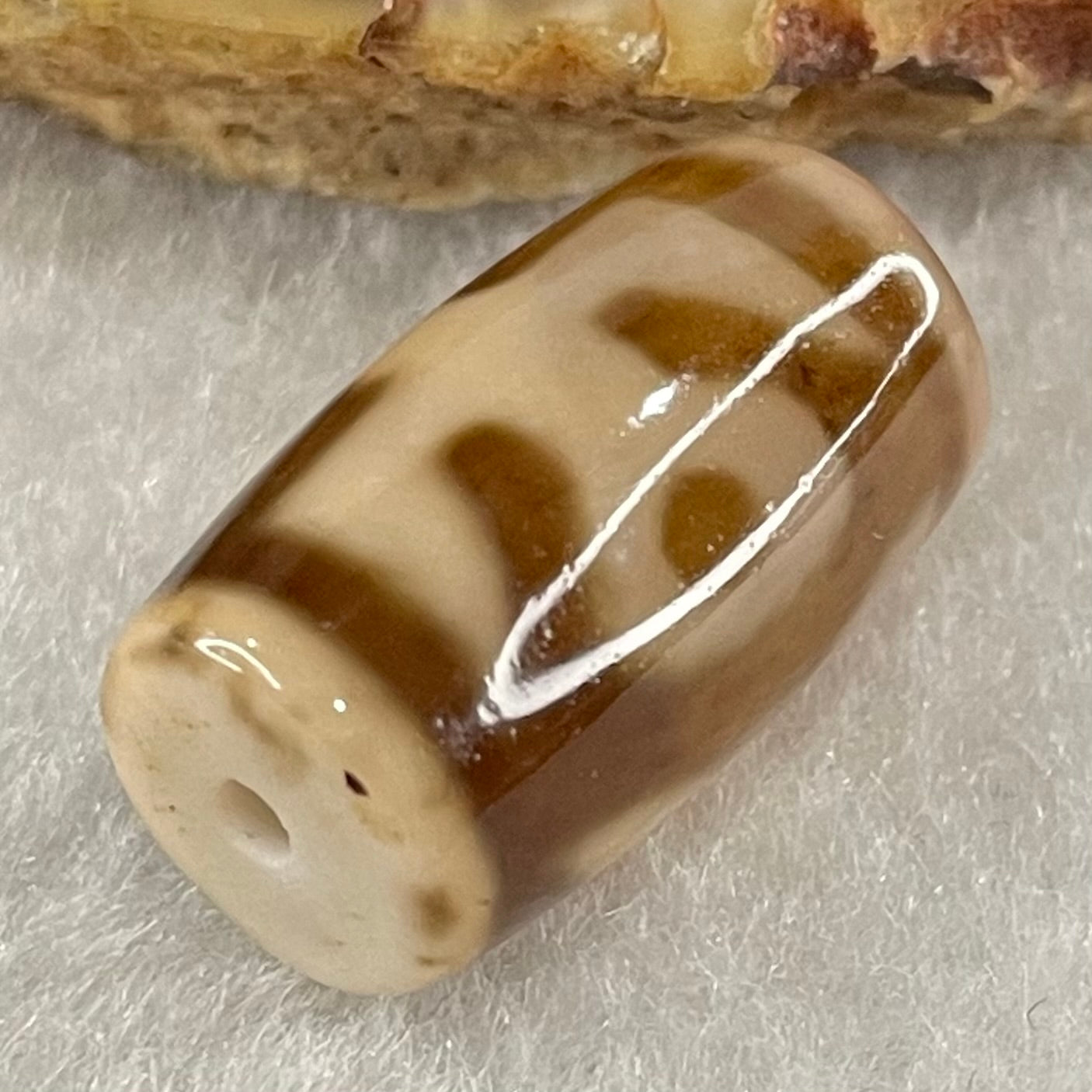 Natural Powerful Tibetan Old Oily Agate Patina Guiren Tairen Human Dzi Bead Totem Amulet Heavenly Master (Tian Zhu) 贵人天诛 4.81g 19.9 by 11.6mm - Huangs Jadeite and Jewelry Pte Ltd