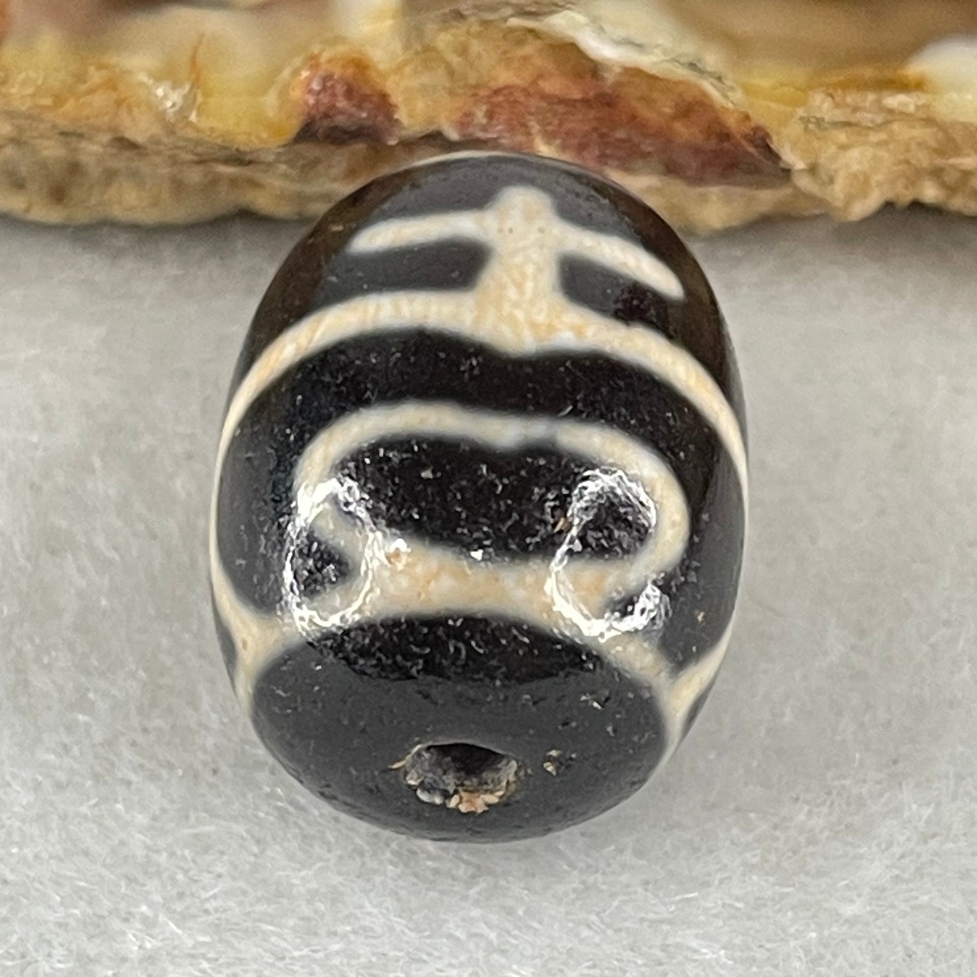 Natural Powerful Tibetan Old Oily Agate Double Nectar Vessel Dzi Bead Heavenly Master (Tian Zhu) 花蜜容器眼天珠 4.71g 17.4 by 13.3mm - Huangs Jadeite and Jewelry Pte Ltd