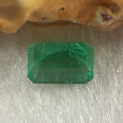Natural Colombia Green Emerald (Beryl) Cut-Cornered Rectangular step cut 0.81ct 6.6 by 4.6 by 3.5mm - Huangs Jadeite and Jewelry Pte Ltd