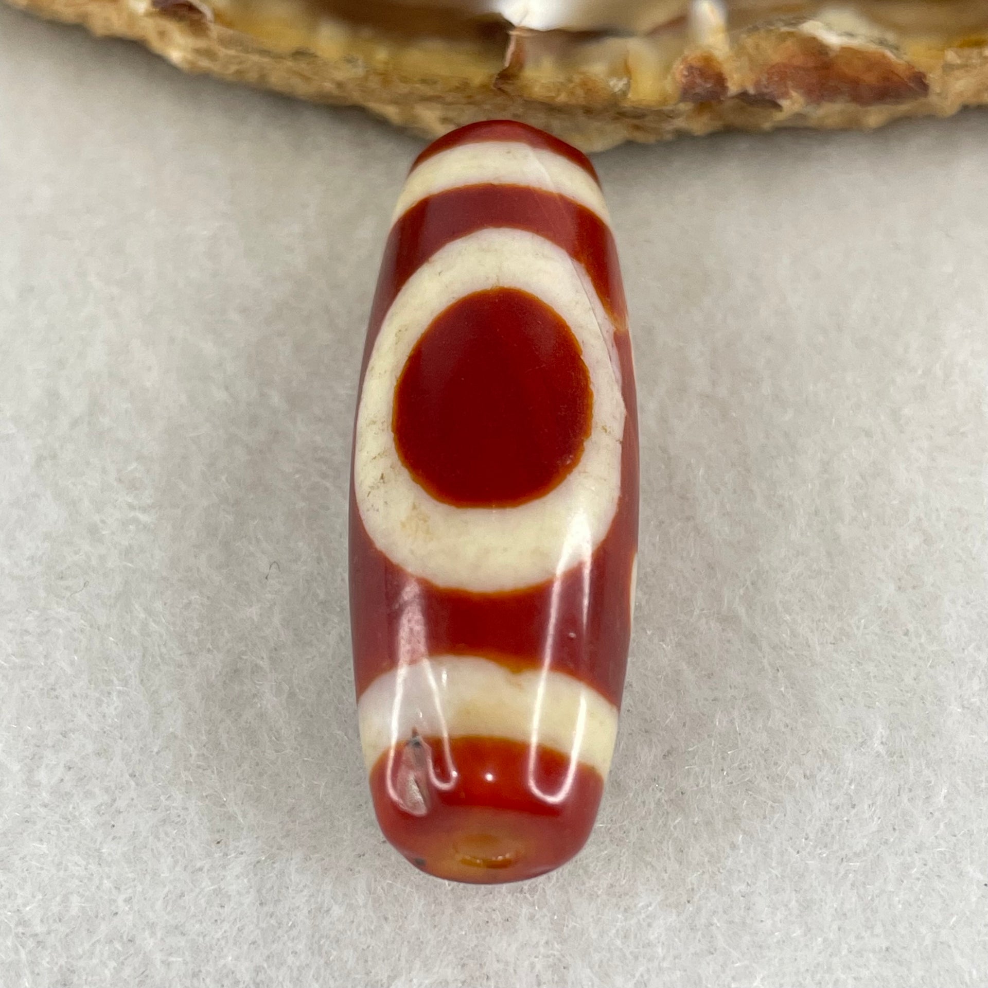 Natural Powerful Tibetan Old Oily Red White Agate One Eye Water Element Dzi Bead Heavenly Master (Tian Zhu) 一眼水元素天珠 10.49g 38.1 by 13.4mm - Huangs Jadeite and Jewelry Pte Ltd