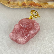 Natural Strawberry Quartz Fortune Cat Charm 3.76g 18.3 by 13.0 by 9.1mm - Huangs Jadeite and Jewelry Pte Ltd