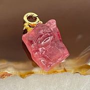 Natural Strawberry Quartz Fortune Cat Charm 3.19g 16.9 by 12.6 by 9.1mm - Huangs Jadeite and Jewelry Pte Ltd