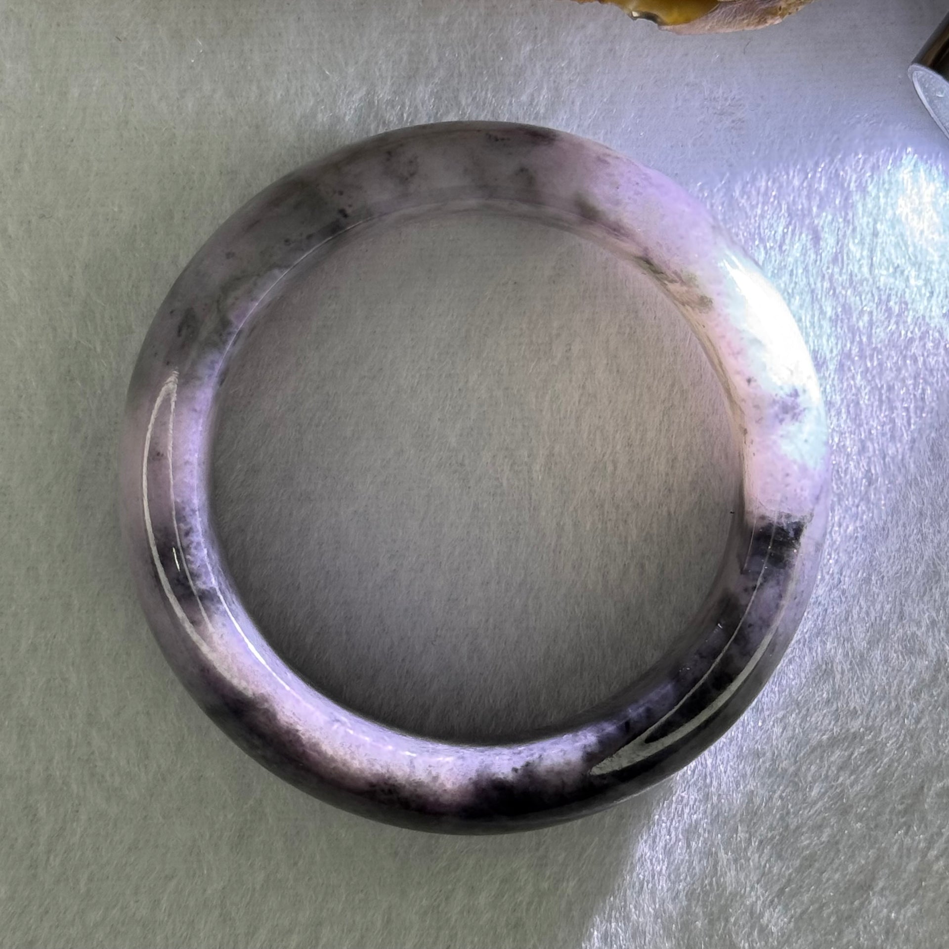 Baby Kids Type A Lavender with Wuji Black Grey Patches Jadeite Bangle Internal Diameter 42.2mm 46.05g 15.2 by 7.7mm (Close to Perfect) - Huangs Jadeite and Jewelry Pte Ltd