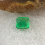 Natural Colombia Green Emerald (Beryl) Cut-Cornered Rectangular step cut 0.60ct 5.5 by 5.0 by 2.9mm - Huangs Jadeite and Jewelry Pte Ltd