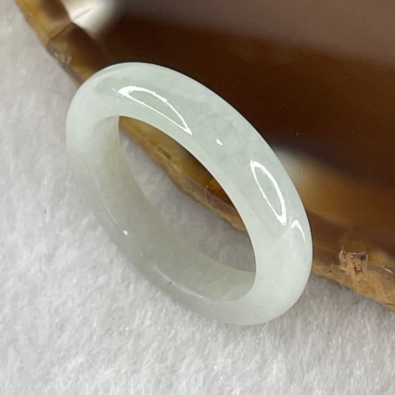 Type A Semi Icy Faint Green to White Jadeite Ring 2.51g 4.5 by 3.4mm US 6.8 HK 15 (Close to Perfect )