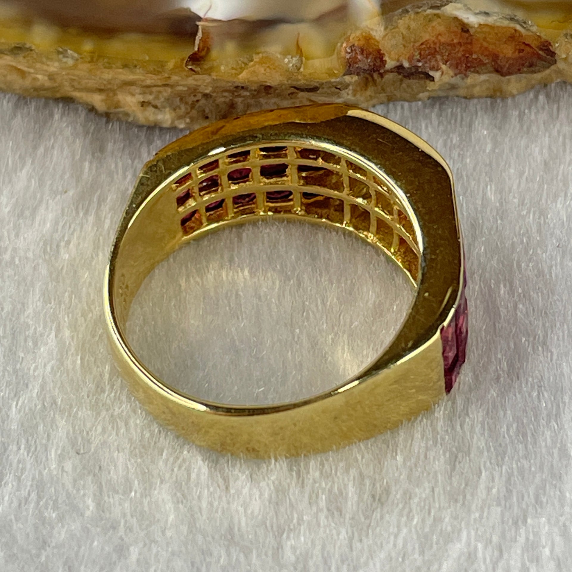 Natural Princess Square Cut Shape Rubies with Natural Diamonds in 18K Yellow Gold Ring R2.6cts D1.0 Total 5.83g US6.75 HK15 - Huangs Jadeite and Jewelry Pte Ltd