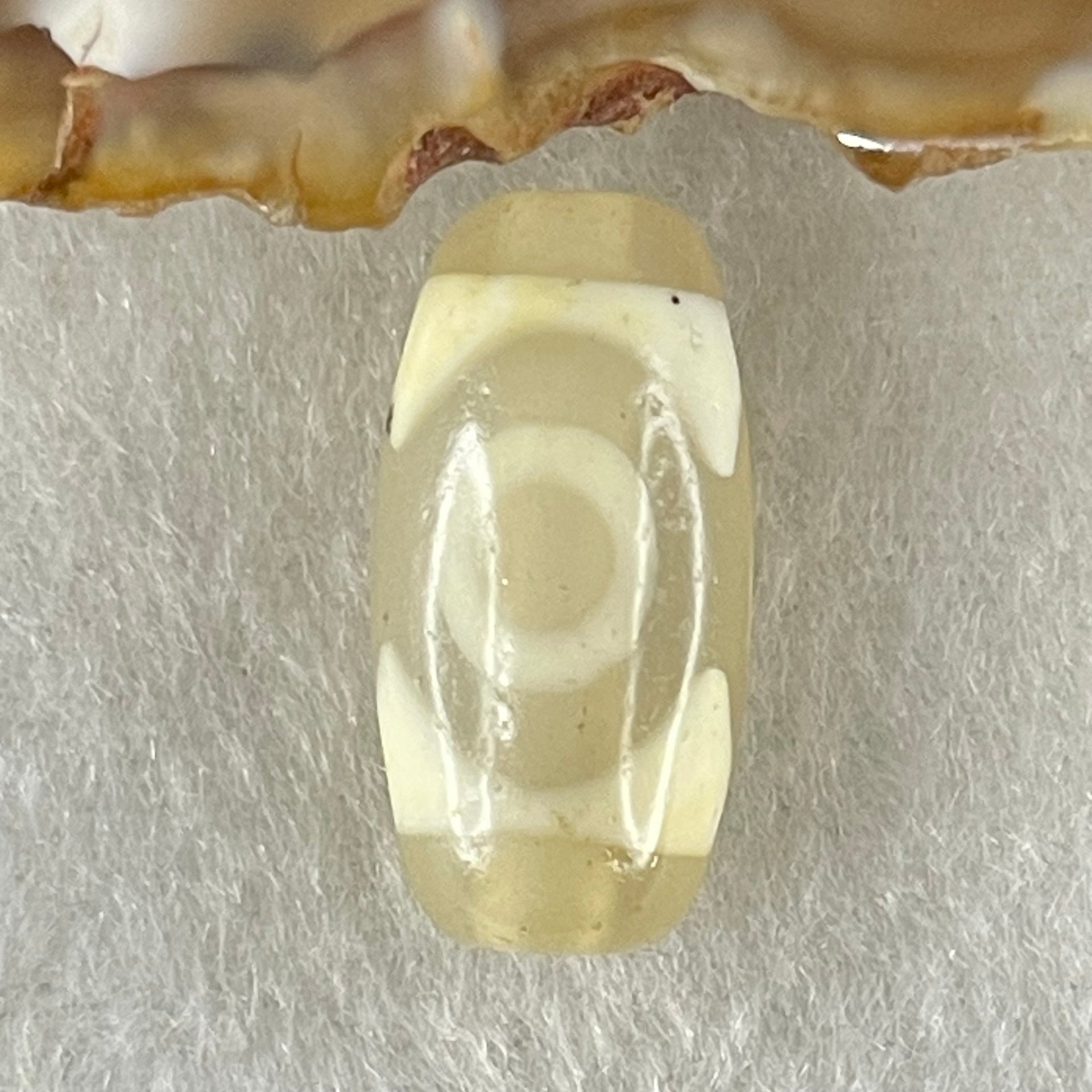 Natural Powerful Tibetan Old Oily Agate 3 Eyes Dzi Bead Heavenly Master (Tian Zhu) 三眼天诛 2.92g 20.1 by 10.1mm - Huangs Jadeite and Jewelry Pte Ltd