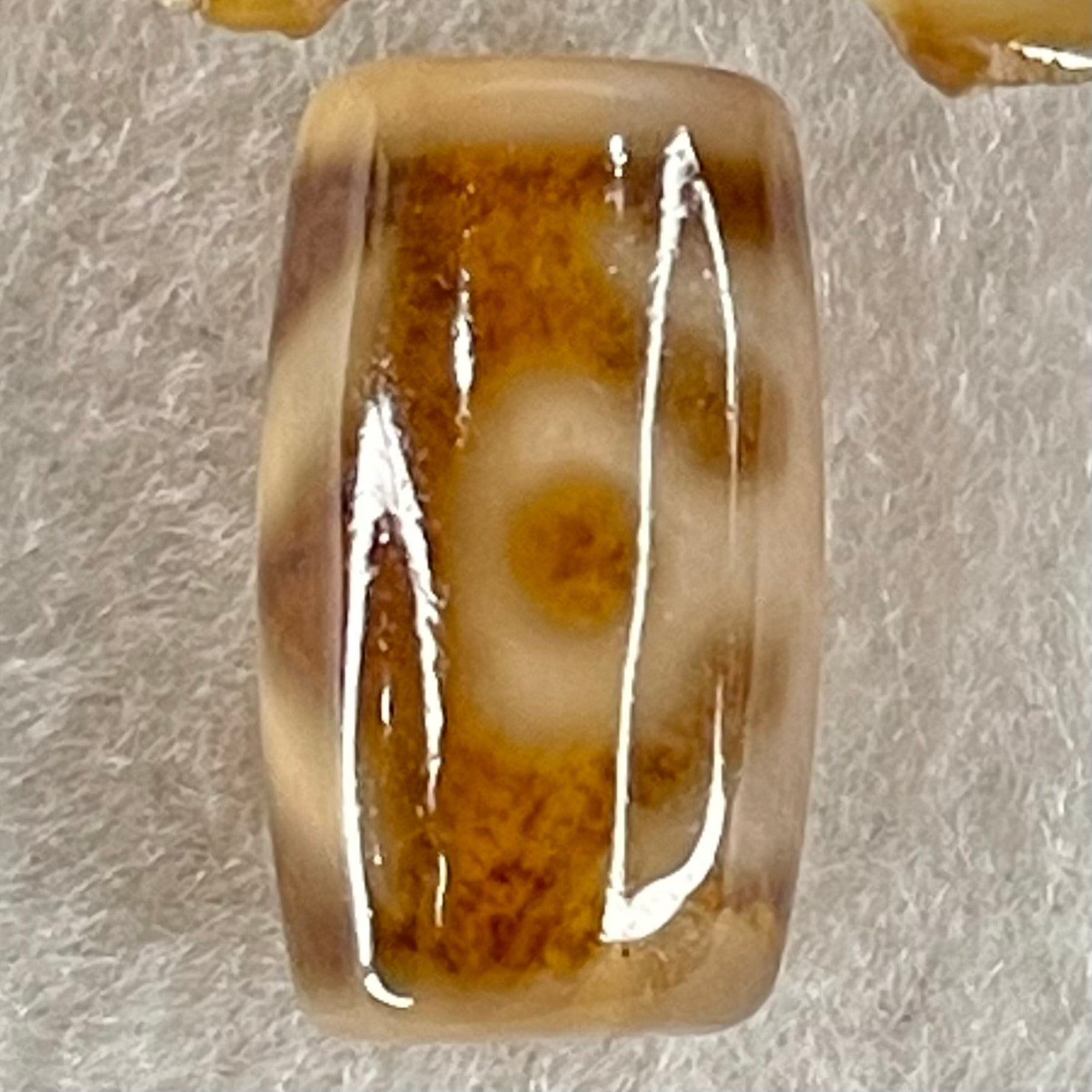 Natural Powerful Tibetan Old Oily Agate Patina Guiren Tairen Human Dzi Bead Totem Amulet Heavenly Master (Tian Zhu) 贵人天诛 4.78g 20.0 by 11.6mm - Huangs Jadeite and Jewelry Pte Ltd