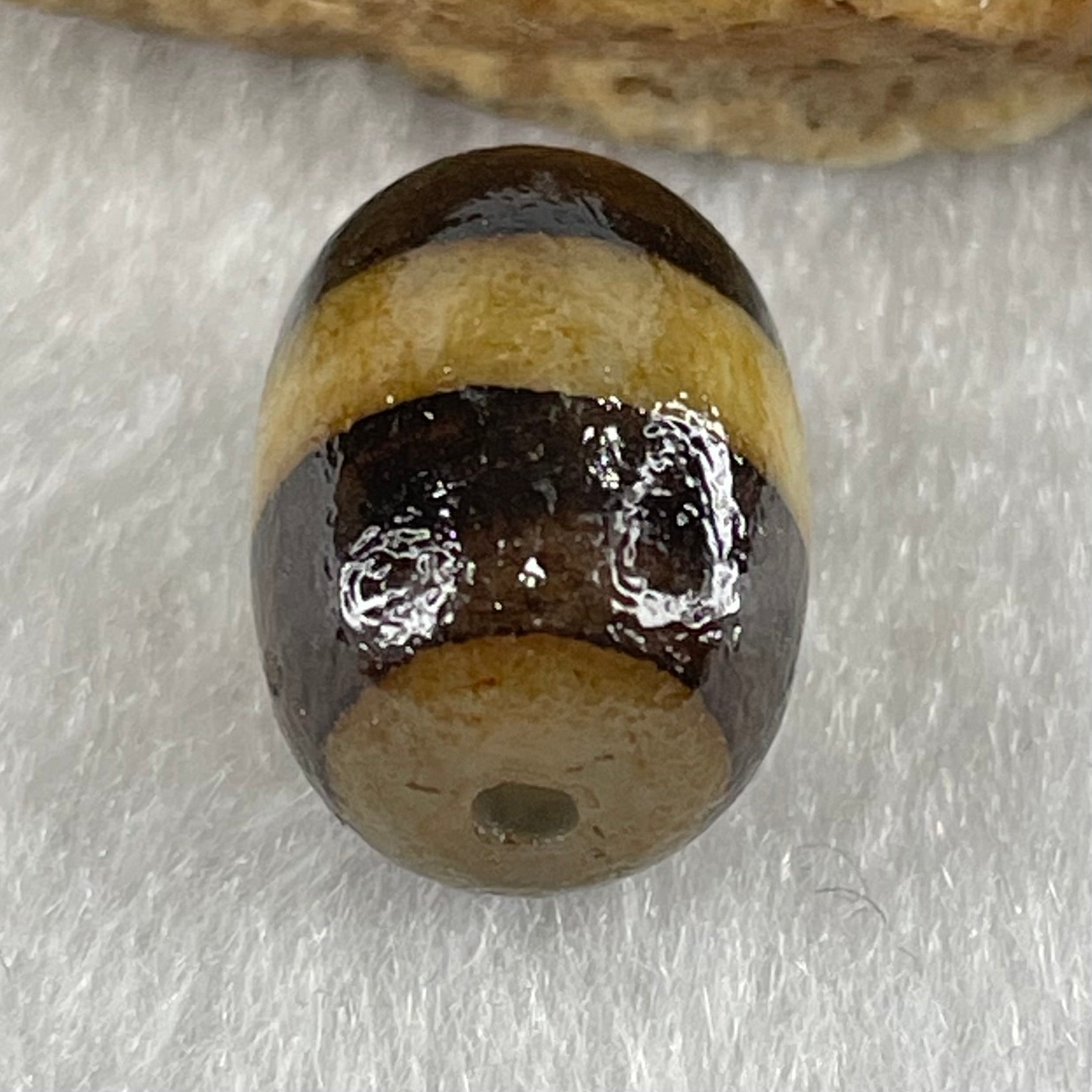 Natural Powerful Tibetan Old Oily Agate 1 Lines Dzi Bead Heavenly Master (Tian Zhu) 2.54g 14.1 by 10.7mm - Huangs Jadeite and Jewelry Pte Ltd