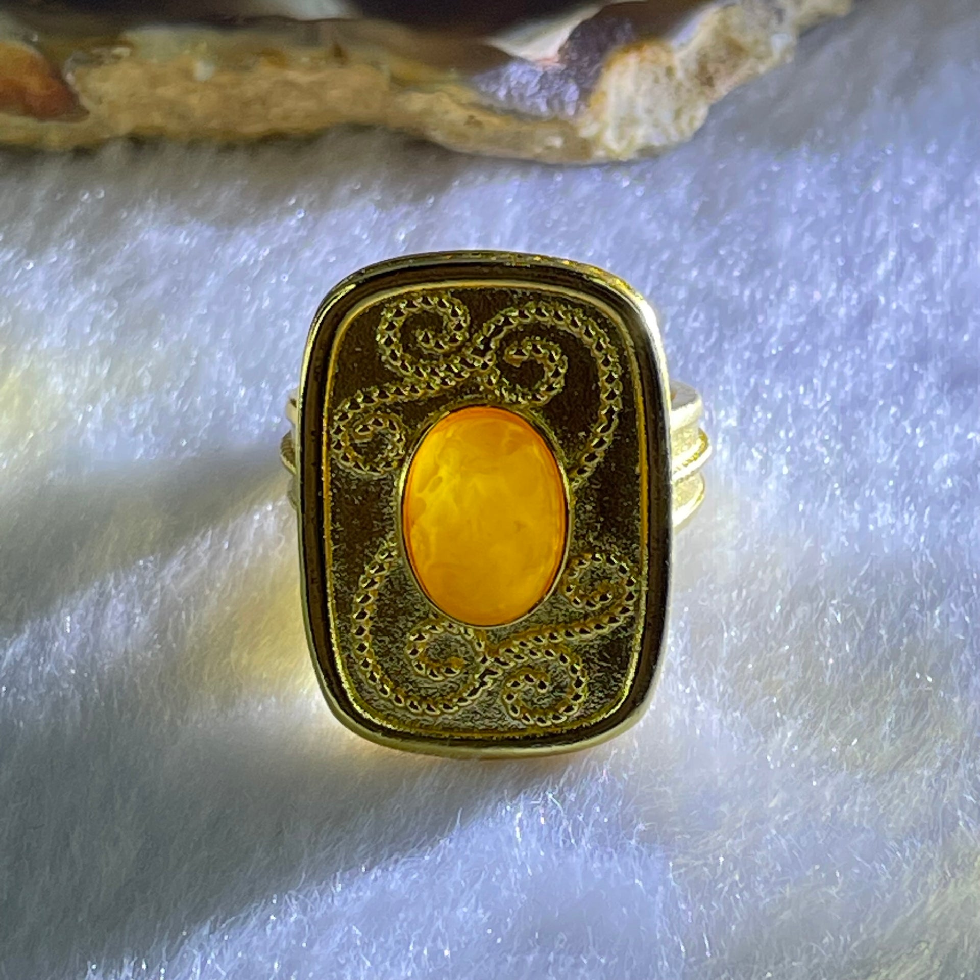 Natural Butterscotch Amber in  Sliver Gold Color Ring (Adjustable Size) 7.53g 10.2 by 6.6 by 3.5mm - Huangs Jadeite and Jewelry Pte Ltd