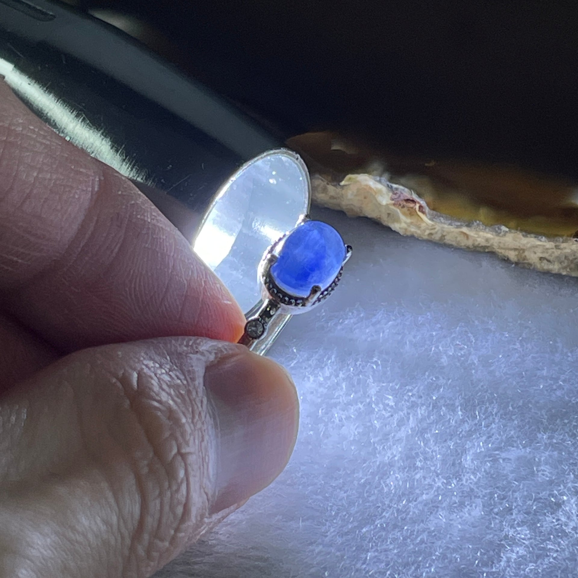 Natural Blue Kyanite Bead in S925 Sliver Adjustable Ring 1.86g 7.9 by 5.9 by 3.5mm - Huangs Jadeite and Jewelry Pte Ltd