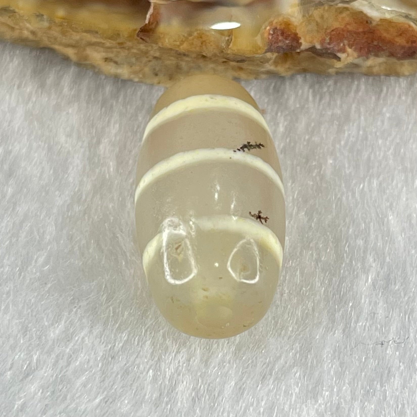 Natural Powerful Tibetan Old Oily Agate 3-Lines Dzi Bead Heavenly Master (Tian Zhu) 三行天诛 3.34g 20.1 by 10.6mm - Huangs Jadeite and Jewelry Pte Ltd
