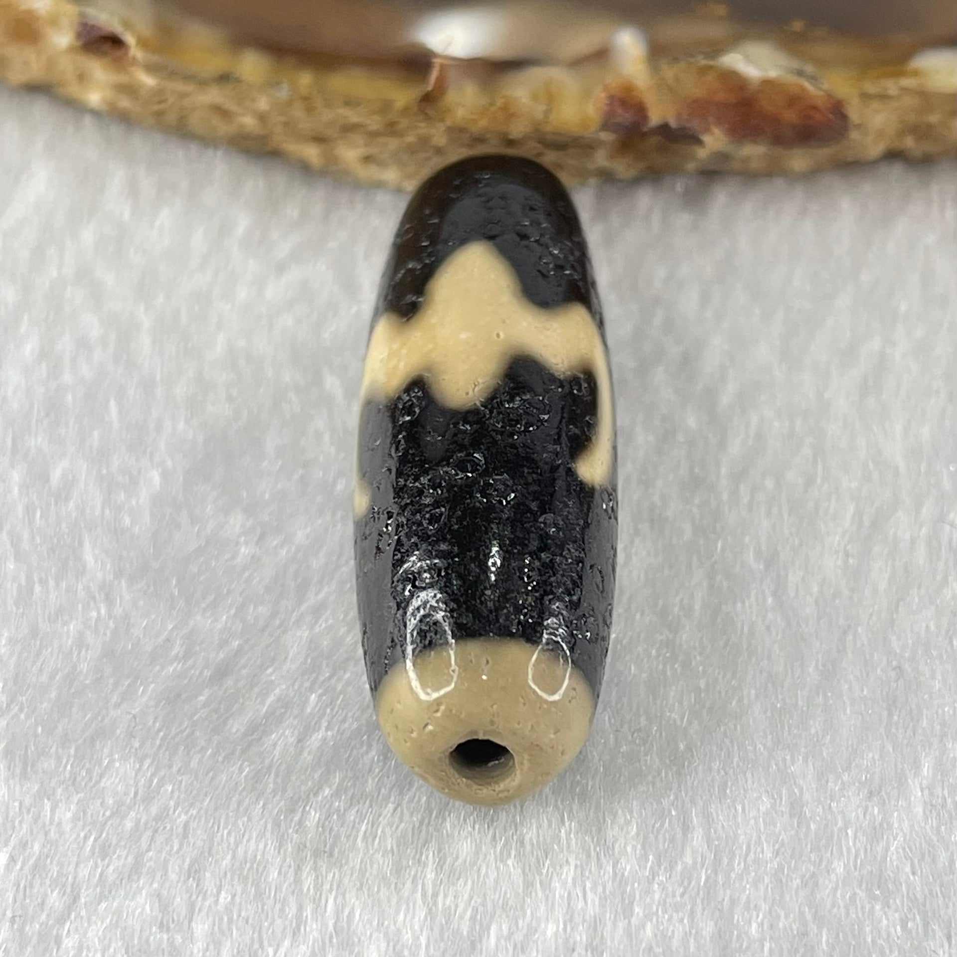 Natural Powerful Tibetan Old Oily Agate Bat with Insect or Happiness Fu Shou Dzi Bead Heavenly Master (Tian Zhu) 蝙蝠昆虫天珠 8.91g 38.1 by 12.3mm - Huangs Jadeite and Jewelry Pte Ltd