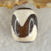 Natural Powerful Tibetan Old Oily Agate Tiger Tooth Daluo Dzi Bead Heavenly Master (Tian Zhu) 虎呀天诛 4.68g 17.5 by 13.2mm - Huangs Jadeite and Jewelry Pte Ltd