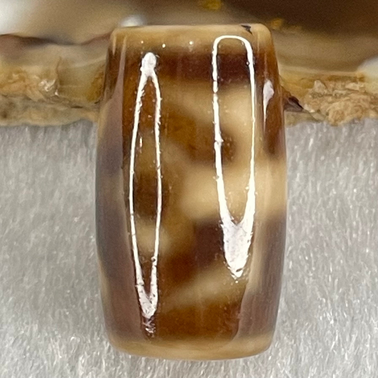 Natural Powerful Tibetan Old Oily Agate Patina Guiren Tairen Human Dzi Bead Totem Amulet Heavenly Master (Tian Zhu) 贵人天诛 4.67g 19.6 by 11.5mm - Huangs Jadeite and Jewelry Pte Ltd