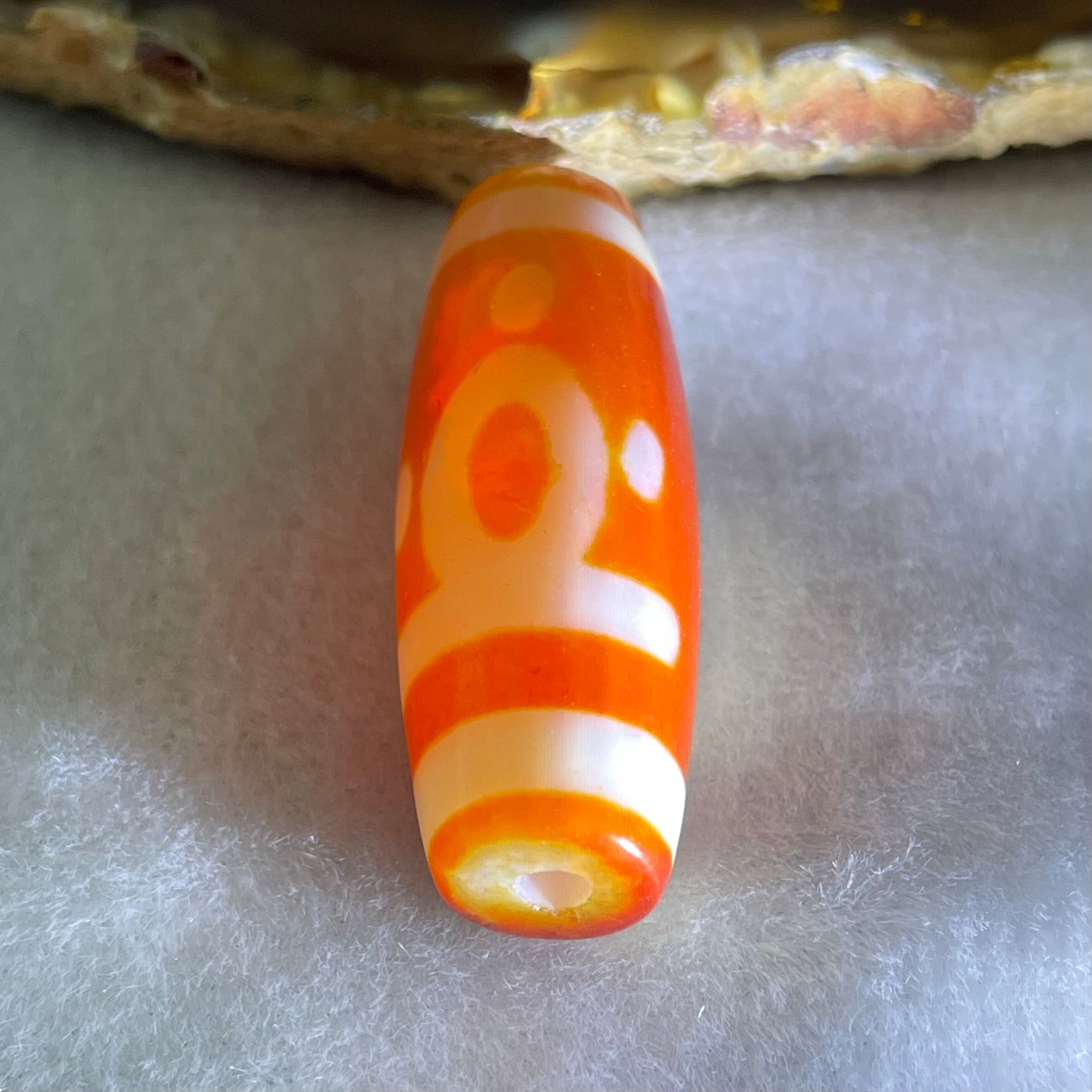 Natural Powerful Tibetan Old Oily Red White Agate One Eye Earth Element Dzi Bead Heavenly Master (Tian Zhu) 一眼土元素天珠 9.85g 37.5 by 13.0mm - Huangs Jadeite and Jewelry Pte Ltd