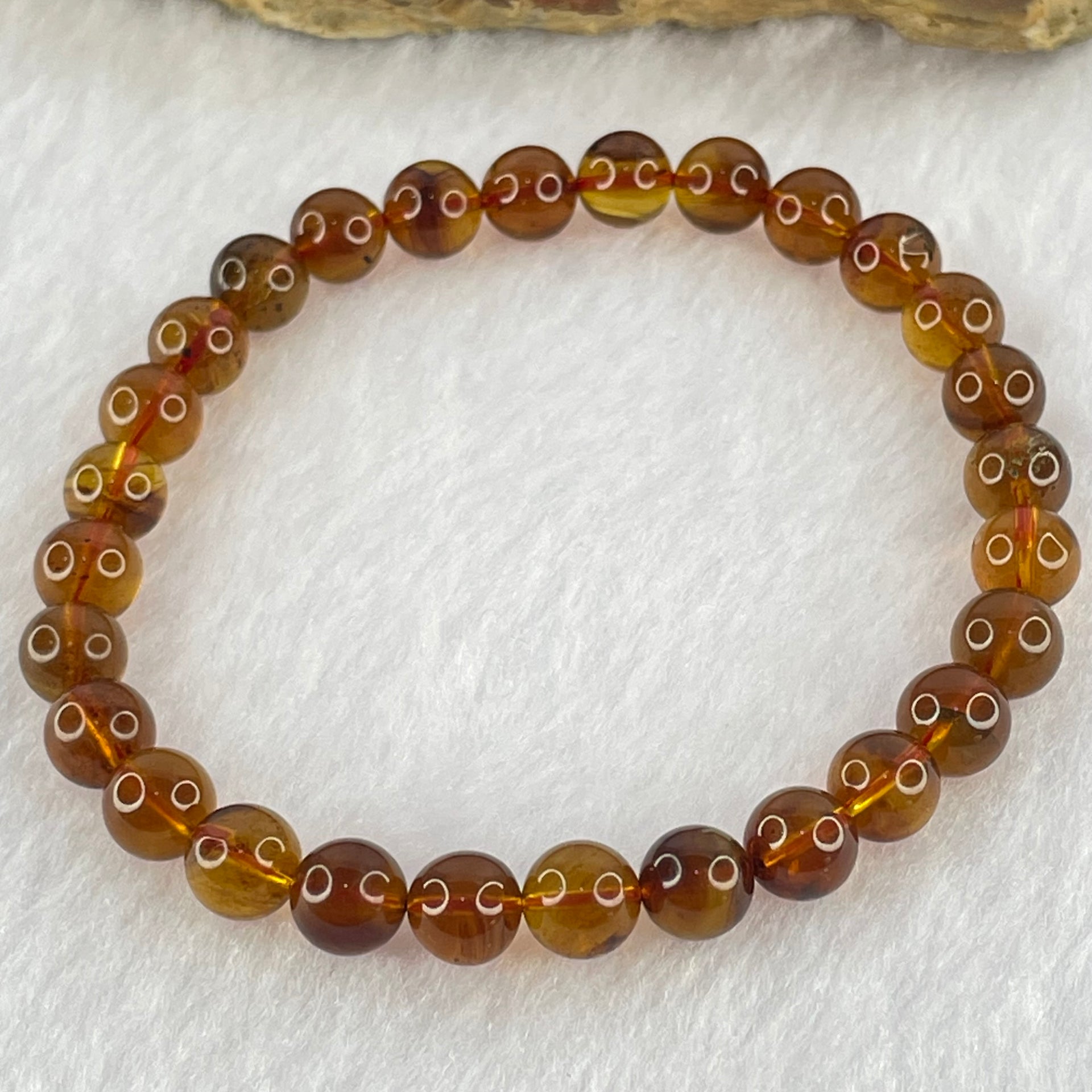 Natural Purple Amber Beads Bracelet 天然紫蜜琥珀手链 4.30g 16cm 6.5mm 28 Beads - Huangs Jadeite and Jewelry Pte Ltd