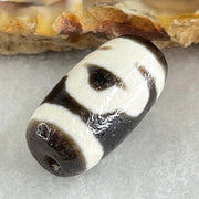 Natural Powerful Tibetan Old Oily Agate Double Bodhi Tree Bead Heavenly Master (Tian Zhu) 3.09g 1.92 by 10.0mm - Huangs Jadeite and Jewelry Pte Ltd
