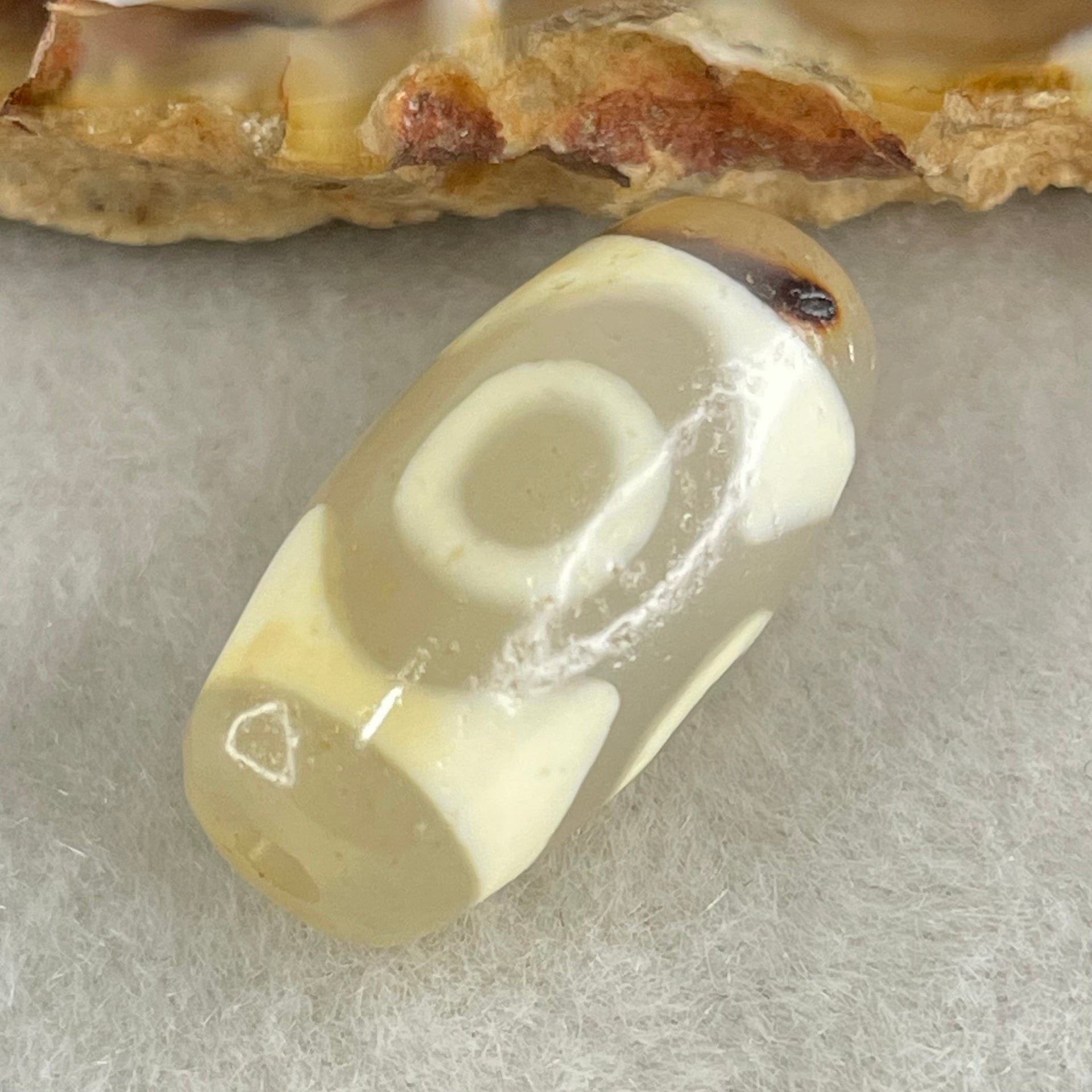 Natural Powerful Tibetan Old Oily Agate 3 Eyes Dzi Bead Heavenly Master (Tian Zhu) 三眼天诛 3.25g 20.4 by 10.5mm - Huangs Jadeite and Jewelry Pte Ltd