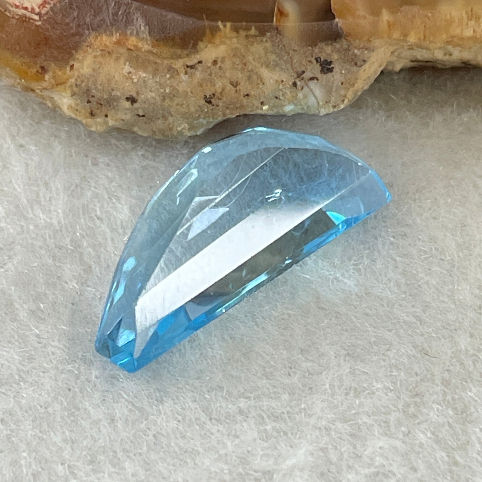 Natural Sky Blue Topaz Trillion Shape 7.22ct 17.5 b y 8.4 by 6.2mm - Huangs Jadeite and Jewelry Pte Ltd