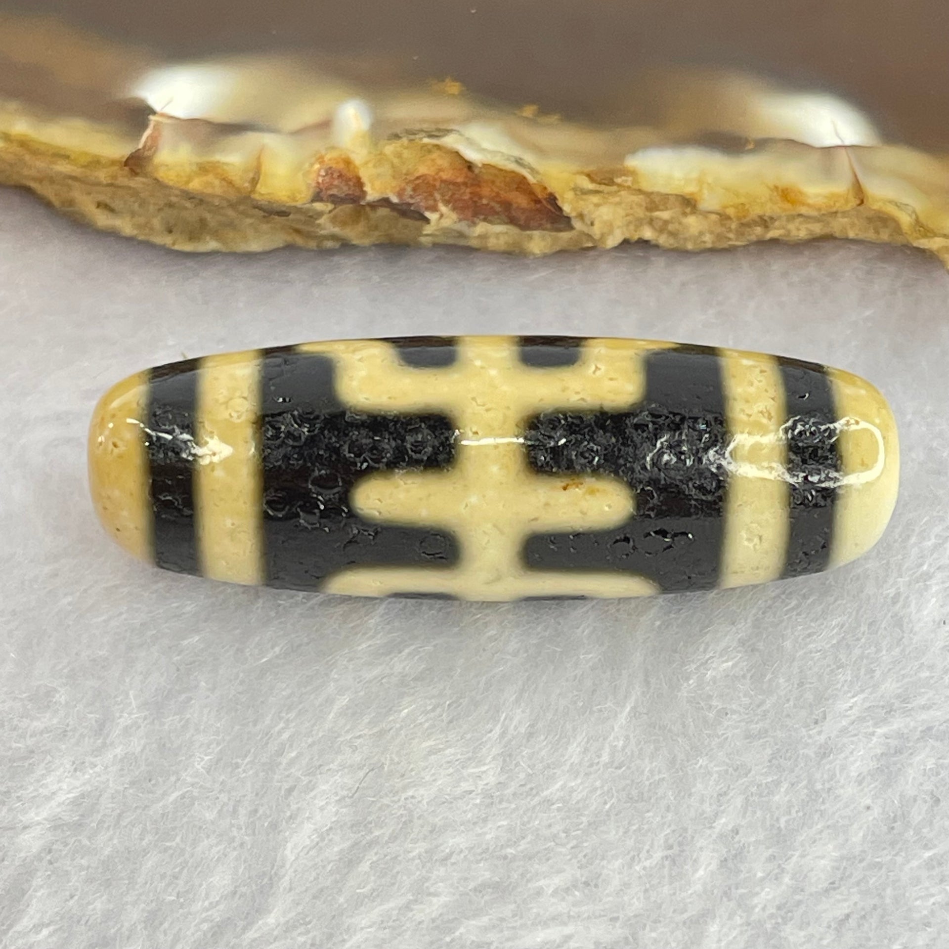 Natural Powerful Tibetan Old Oily Agate Patina Guiren Tairen Human Dzi Bead Totem Amulet Heavenly Master (Tian Zhu) 贵人天诛 9.72g 38.5 by 12.8mm - Huangs Jadeite and Jewelry Pte Ltd