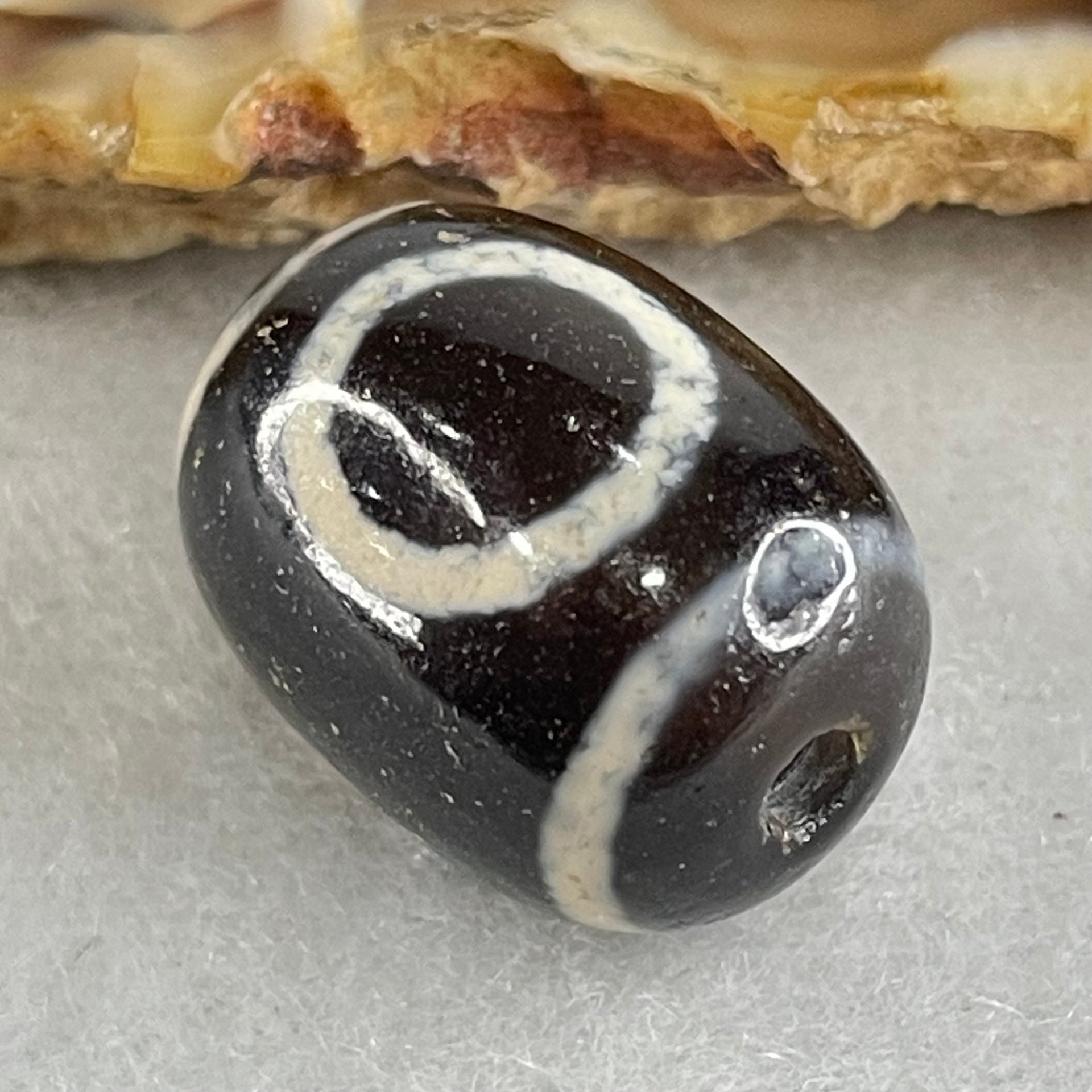 Natural Powerful Tibetan Old Oily Agate 1 Eye With Swastika Dzi Bead (Hotu Dzi) 4.90g 17.5 by 13.6mm - Huangs Jadeite and Jewelry Pte Ltd