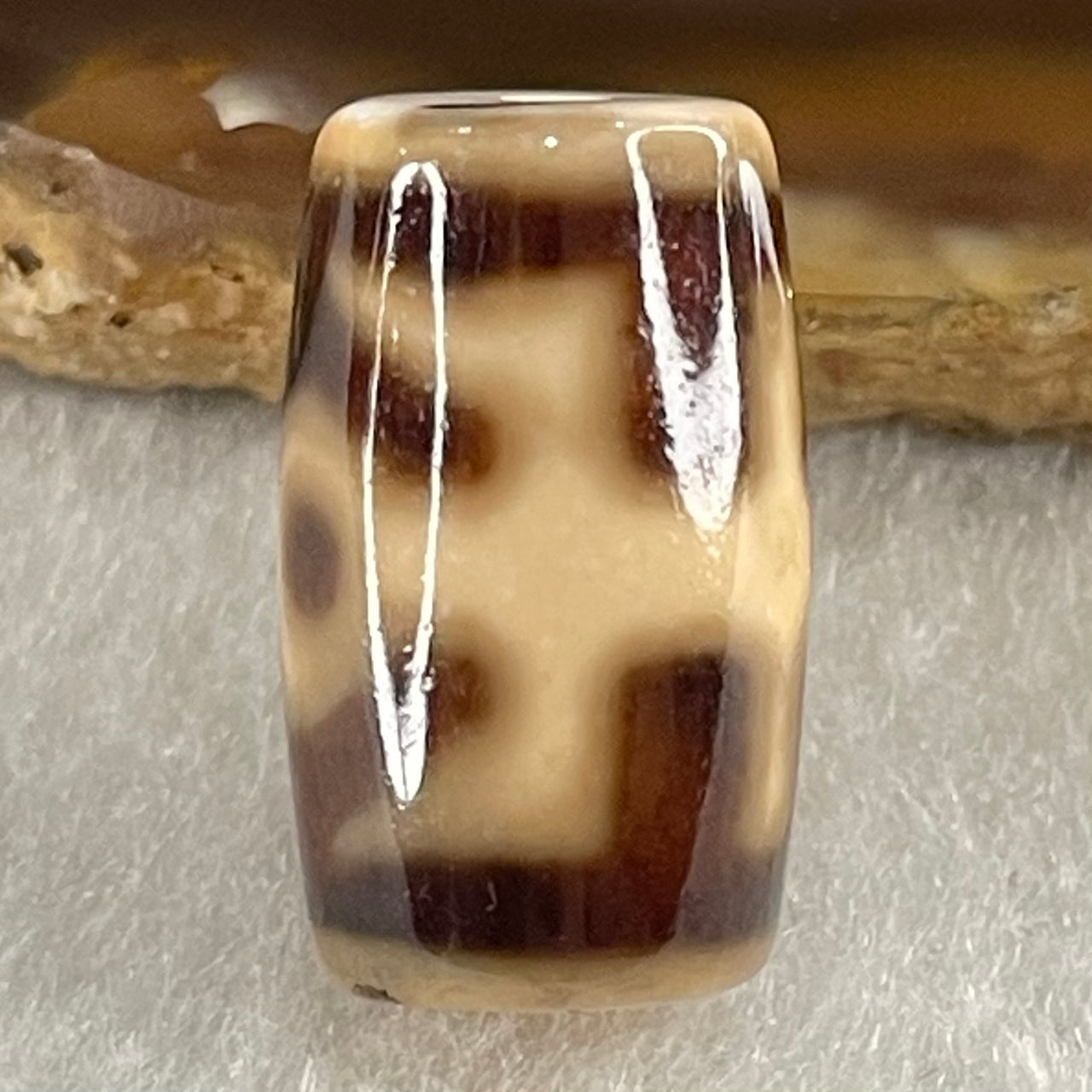 Natural Powerful Tibetan Old Oily Agate Patina Guiren Tairen Human Dzi Bead Totem Amulet Heavenly Master (Tian Zhu) 贵人天诛 4.99g 20.3 by 12.0mm - Huangs Jadeite and Jewelry Pte Ltd