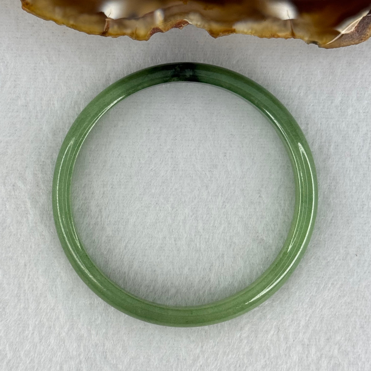 Baby or Kids Type A Green Jadeite Bangle Internal Diameter 44.6mm 11.71g 6.9 by 4.5mm (Very Slight Internal Lines) - Huangs Jadeite and Jewelry Pte Ltd