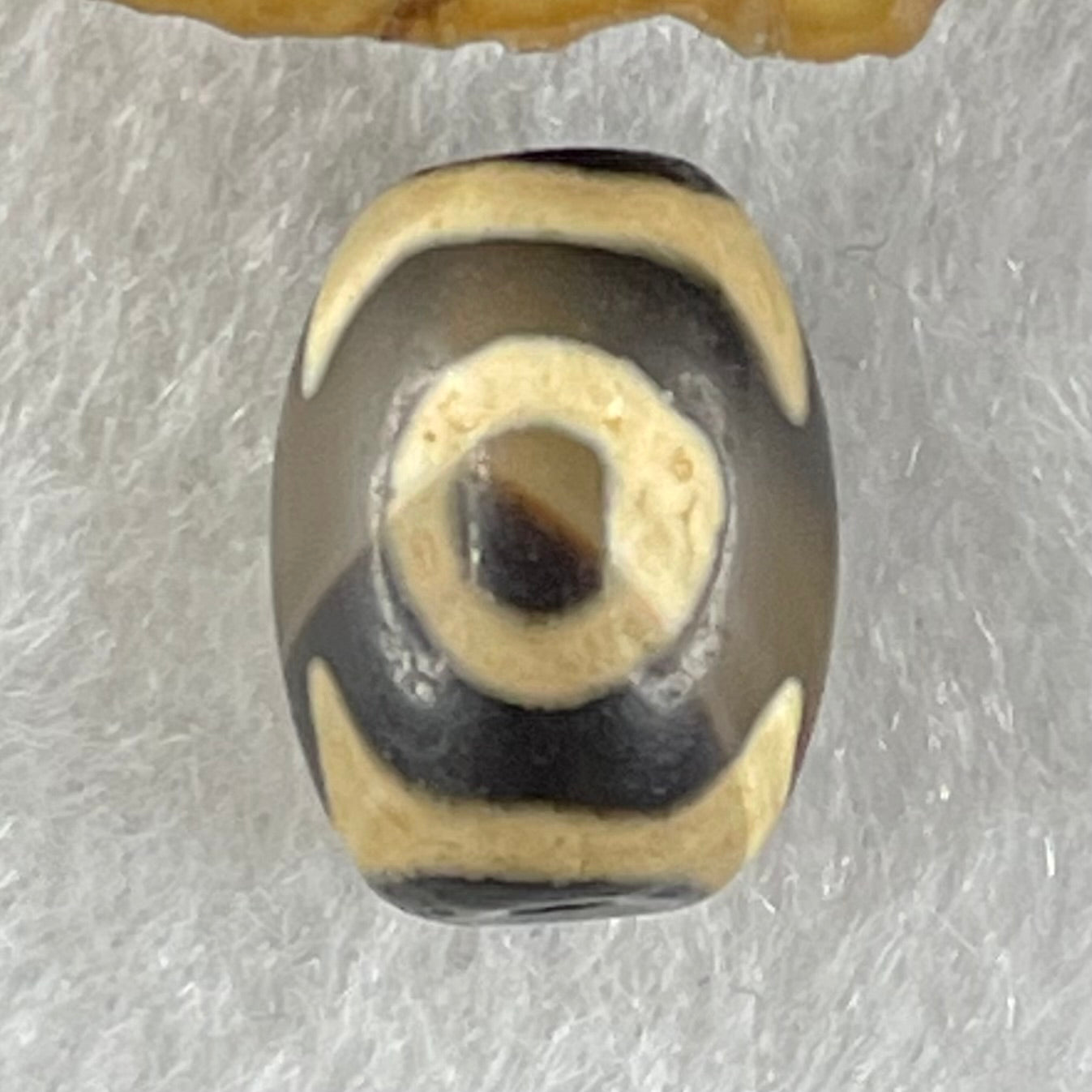 Natural Powerful Tibetan Old Oily Agate 3 Eyes Dzi Bead Heavenly Master (Tian Zhu) 三眼天诛 2.11g 13.4 by 10.1mm - Huangs Jadeite and Jewelry Pte Ltd