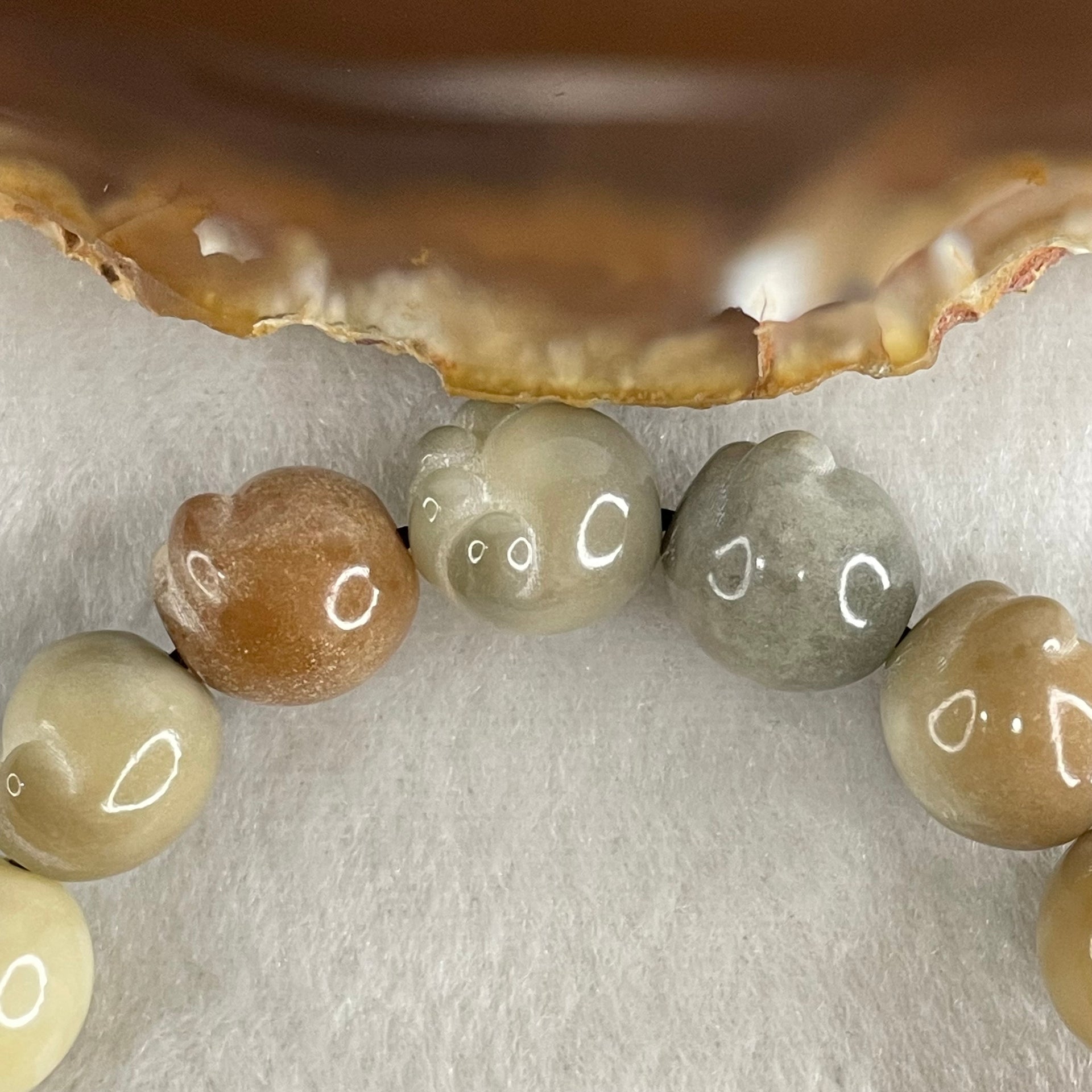 Natural Mixed Color Bodhi Beads in Paw Bracelet 20.26g 17cm 12.8mm 16 Beads - Huangs Jadeite and Jewelry Pte Ltd