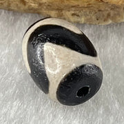 Natural Powerful Tibetan Old Oily Agate Tiger Tooth Daluo Dzi Bead Heavenly Master (Tian Zhu) 2.20g 14.0 by 10.4mm - Huangs Jadeite and Jewelry Pte Ltd