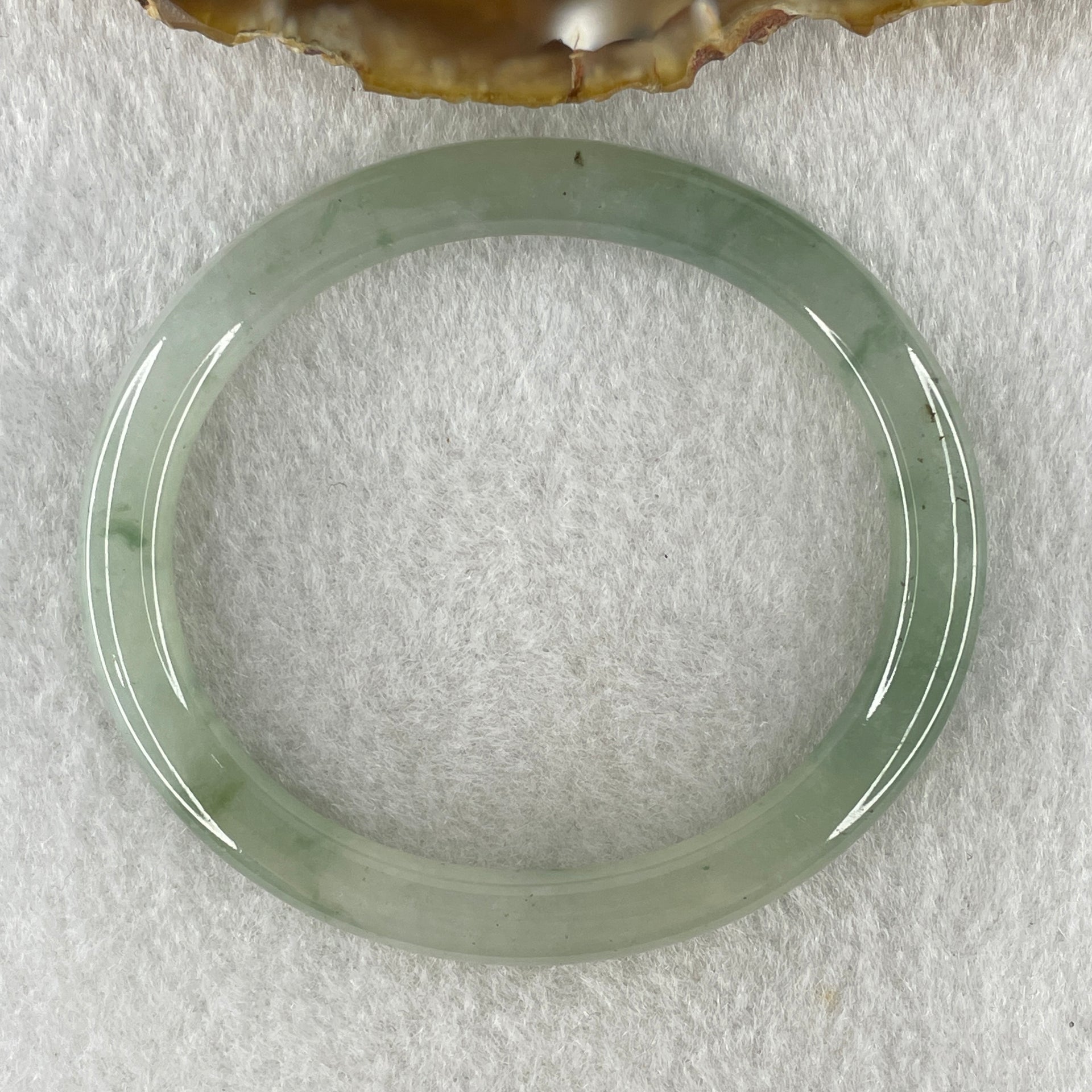 Natural Type A Jelly Light Green Jadeite Oval Bangle 22.10g Inner Diameter 53.8mm 6.3 by 7.1mm (Slight Internal Lines) - Huangs Jadeite and Jewelry Pte Ltd