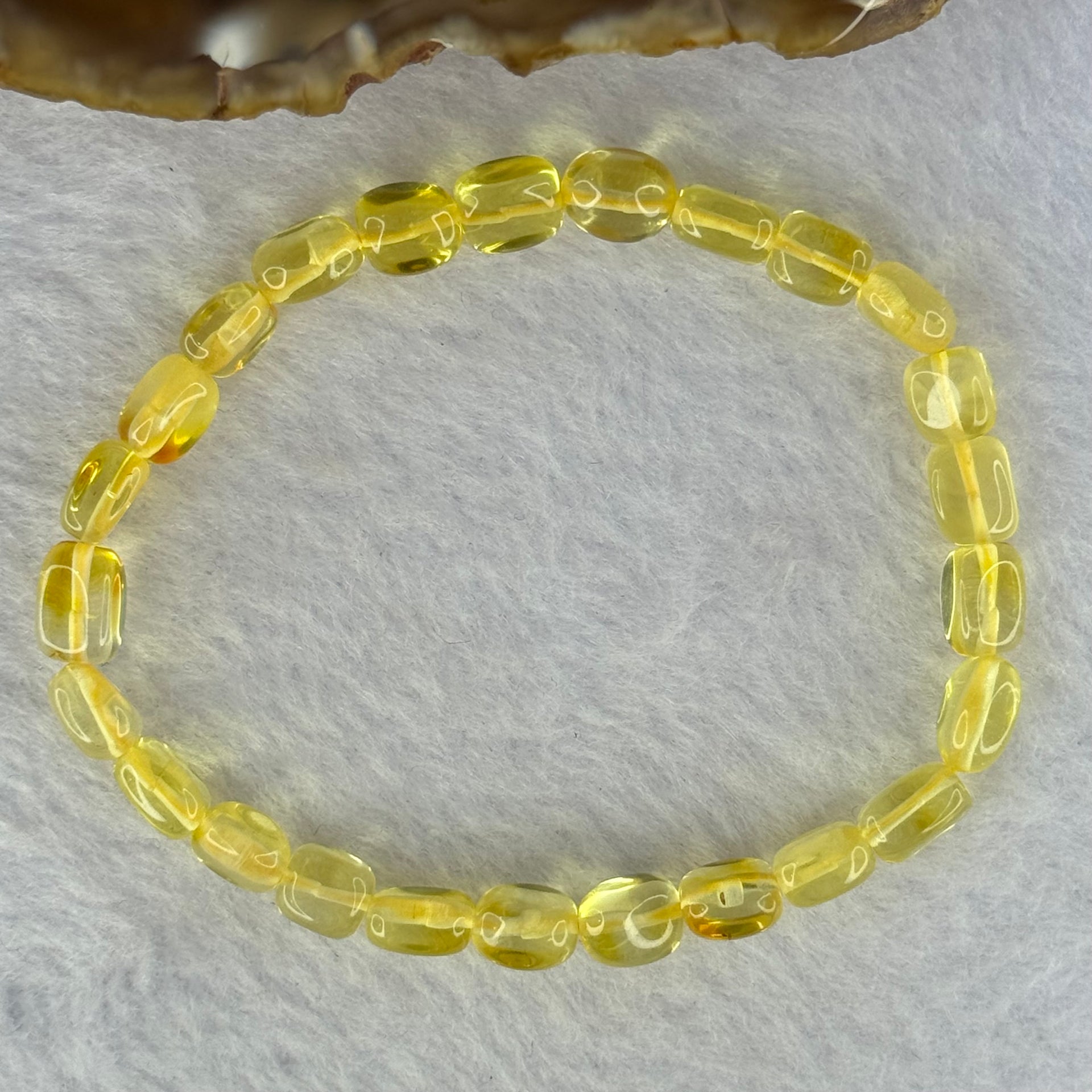 Natural Amber Pebble Shape Bracelet 天然琥珀手链 4.22g 16.5cm 6.4mm 25 Beads - Huangs Jadeite and Jewelry Pte Ltd