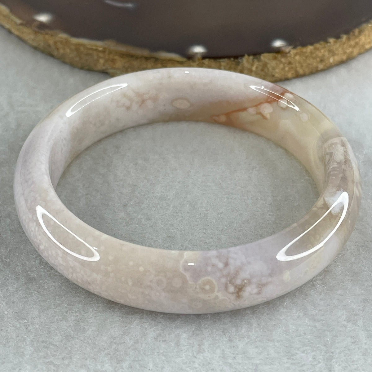Natural Pink with Purple Flower Agate Set Bangle 146.60g Inner Diameter 57.0mm 14.0 by 7.8mm (Perfect) - Huangs Jadeite and Jewelry Pte Ltd