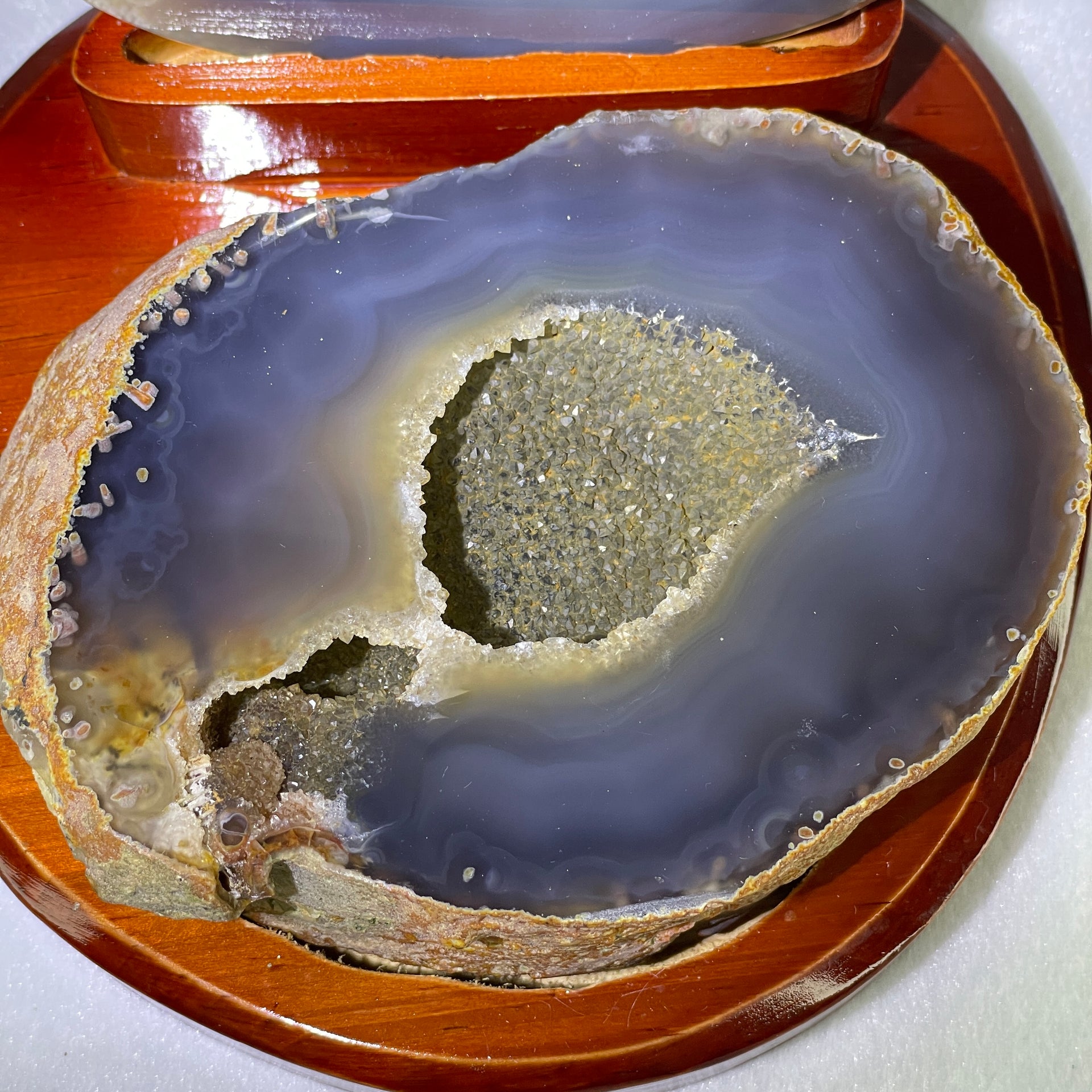 Natural Grey with Yellow Agate Wealth Pot with Wooden Stand 1178.3g 156.2 by 165.0 by 118.5mm - Huangs Jadeite and Jewelry Pte Ltd