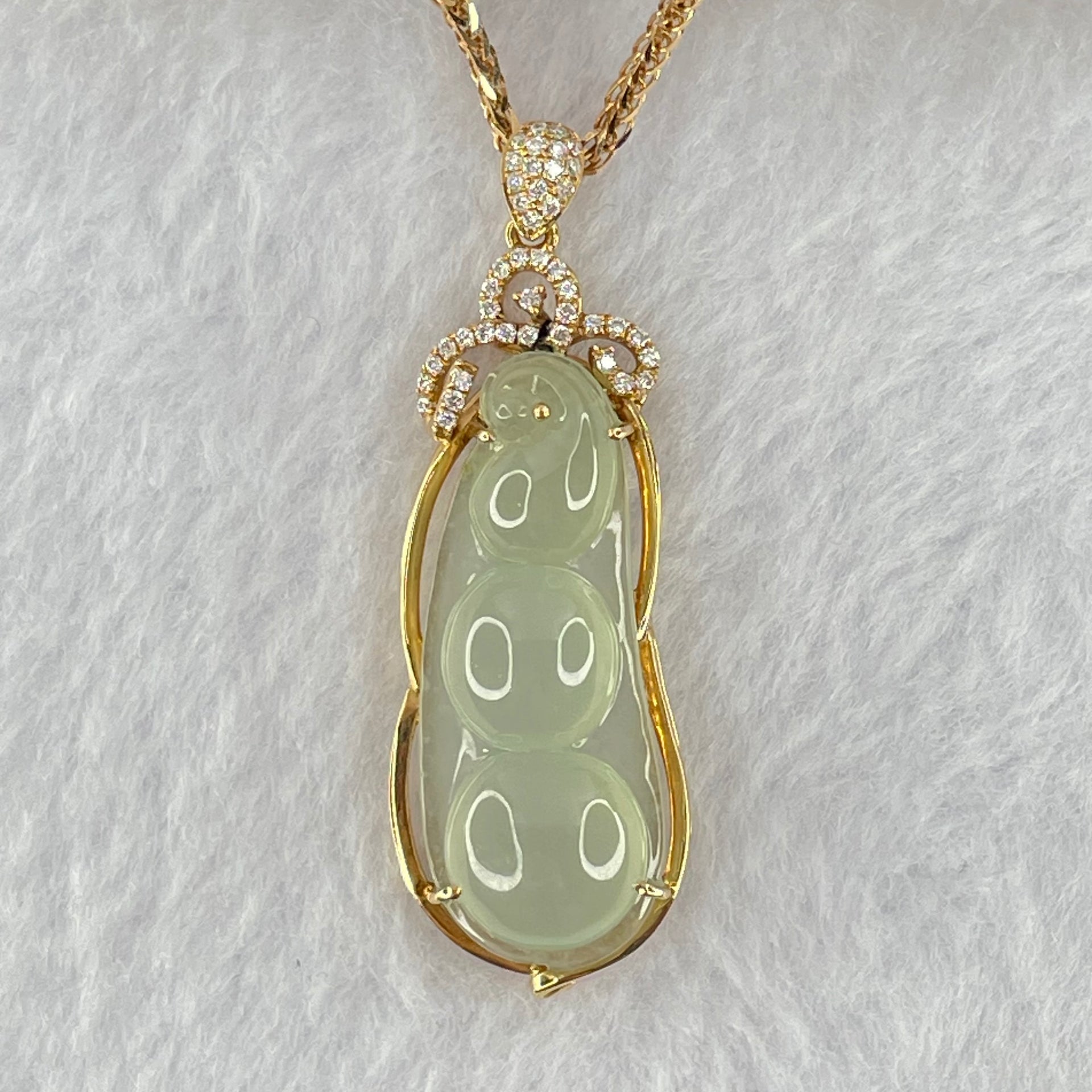 18K 750 Rose Gold Type A Icy Light Green Jadeite Peapod 31.77 by 12.5 by 5.0mm with Natural Diamonds and 18K 750 Rose Gold Necklace 5.14g Total Weigh 12.47g - Huangs Jadeite and Jewelry Pte Ltd