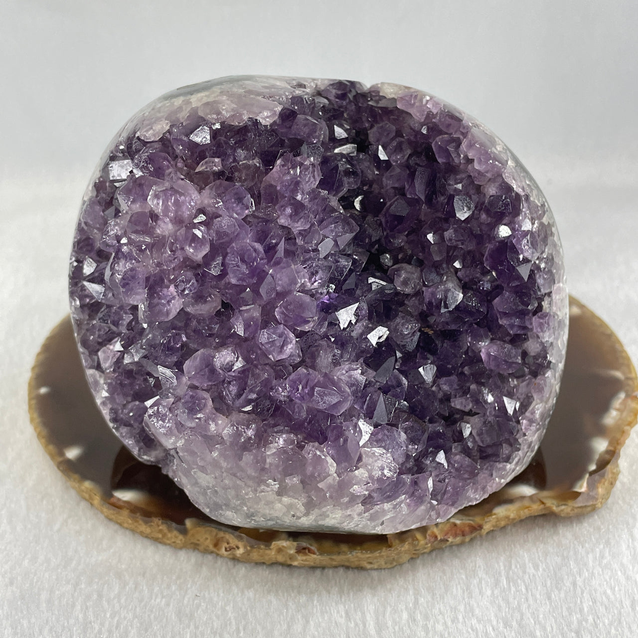 Natural Amethyst Rough Round Shaped Display 1115.1g 113.5 by 95.2 by 80.0mm - Huangs Jadeite and Jewelry Pte Ltd